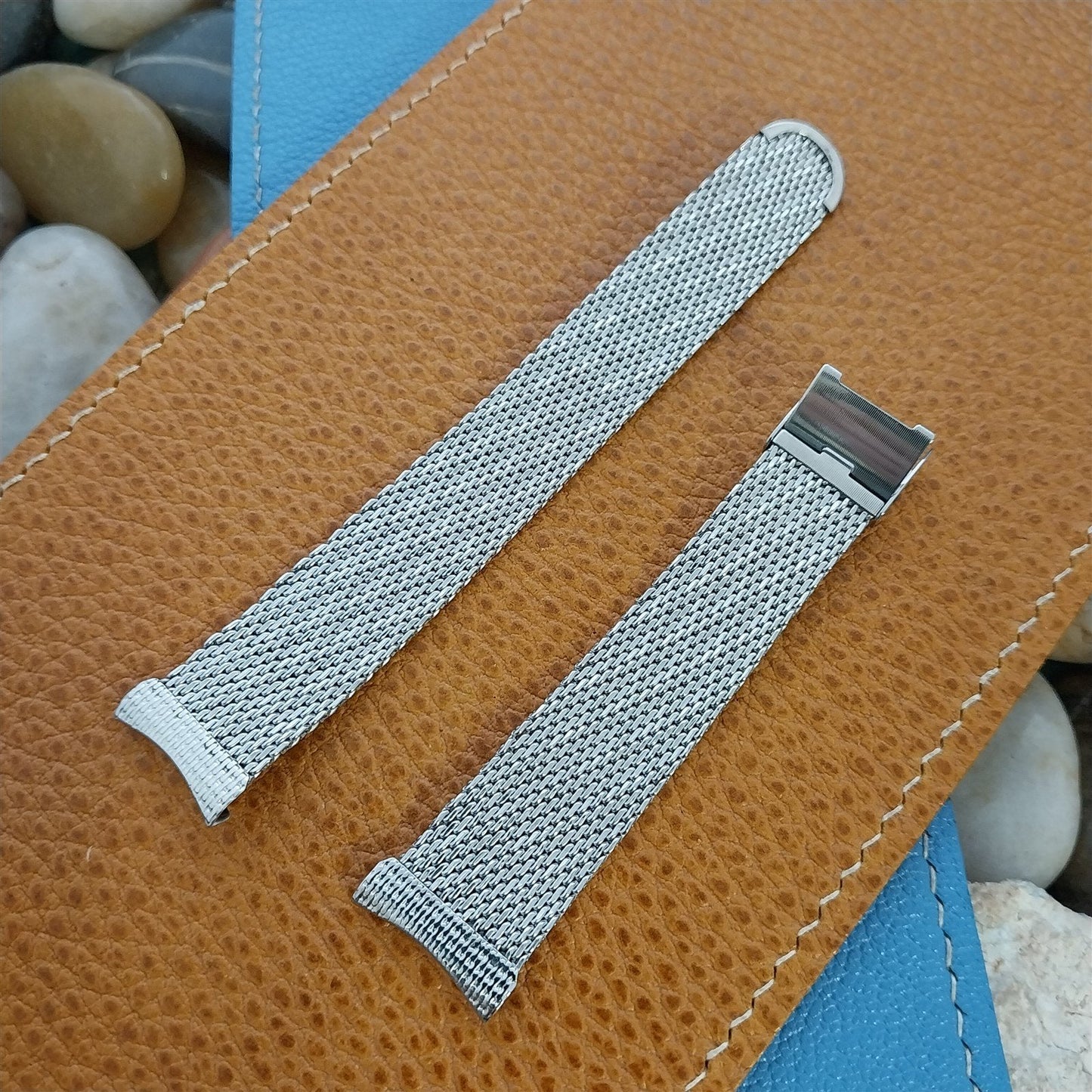 19mm 18mm Classic Stainless Steel Mesh Lenox Unused nos 1960s Vintage Watch Band