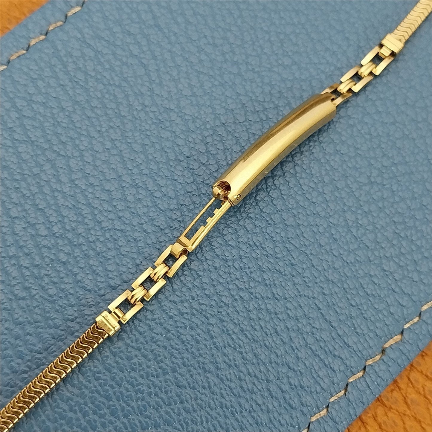 Ladies Hamilton Yellow Gold-Filled 1940s-1950s Vintage Cocktail Watch Band