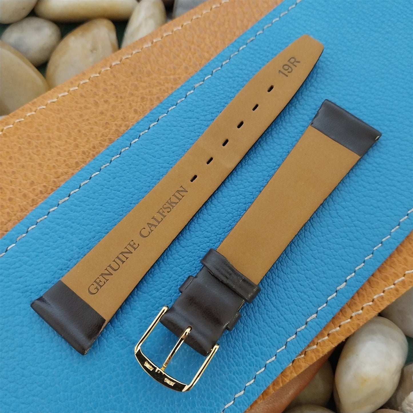 19mm Town & Country Brown Unpadded Calfskin Classic Tapered Unused Watch Band