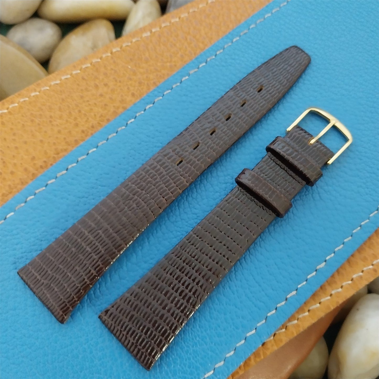 19mm Town &Country Brown Unpadded Lizard Grain Leather Tapered Unused Watch Band