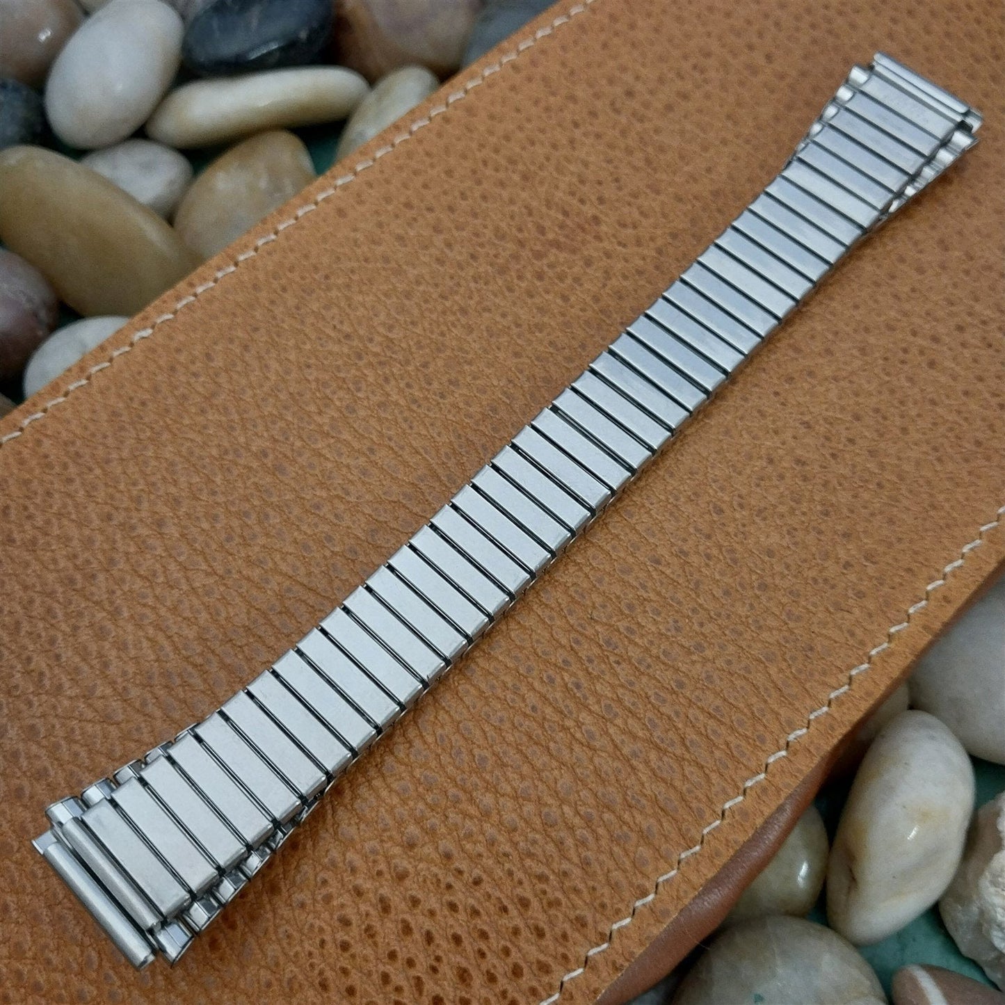 Vintage 19mm Stainless Steel Flared Stretch Expansion Unused nos Watch Band