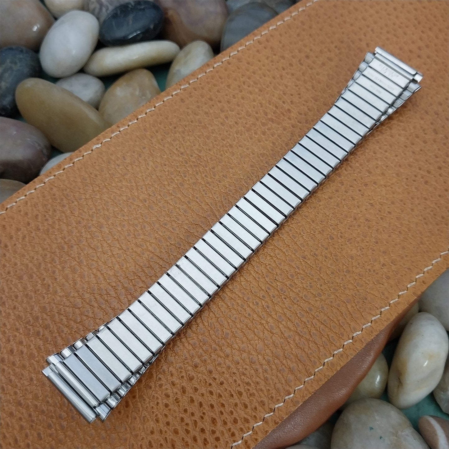 19mm Vintage Stainless Steel Flared Stretch Expansion Unused nos Watch Band