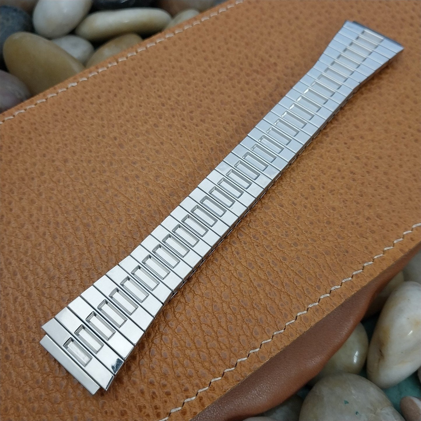 19mm Vintage Stainless Steel Flared Stretch Expansion Unused nos Watch Band