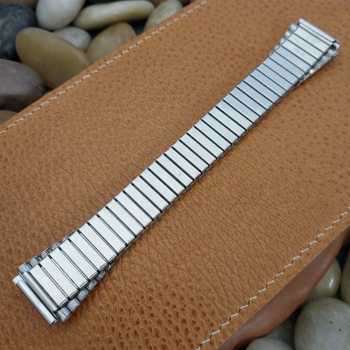 19mm Vintage Stainless Steel Flared Stretch Expansion Unused nos Watch Band