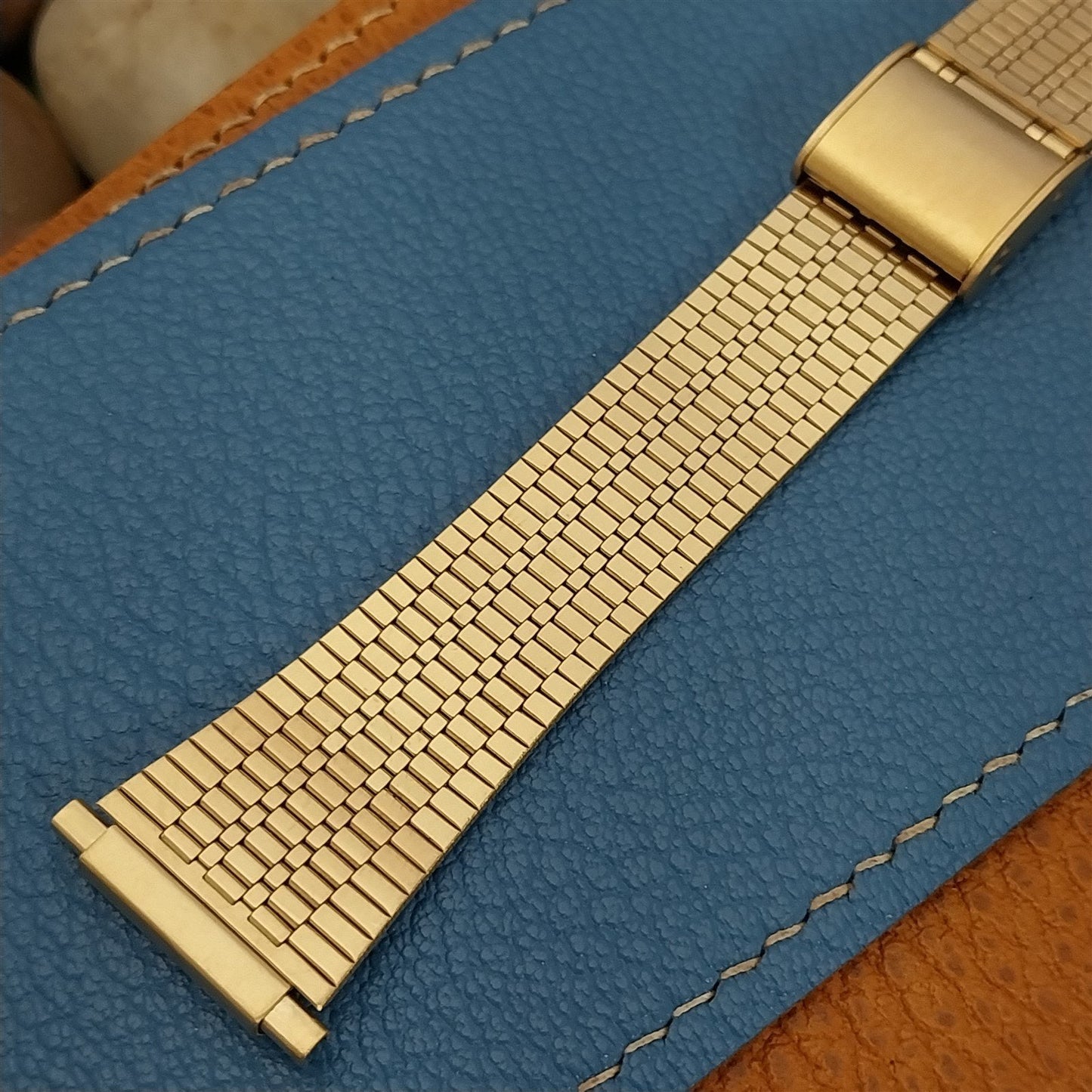 Vintage 18mm 19mm 20mm 22mm Kreisler Gold-Tone Classic 1980s Watch Band Unused