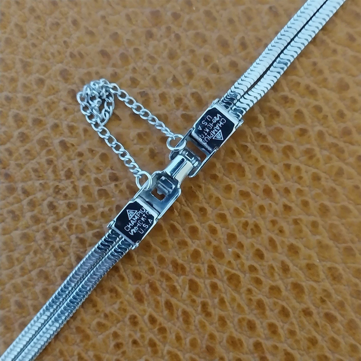 Ladies White Gold-Fill JB Champion Double Rope Chain Unused Vintage Watch Band