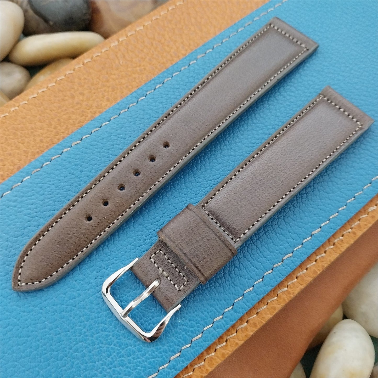 Vintage 19mm Kreisler Gray Saddle Leather Long Unused Classic 1950s Watch Band