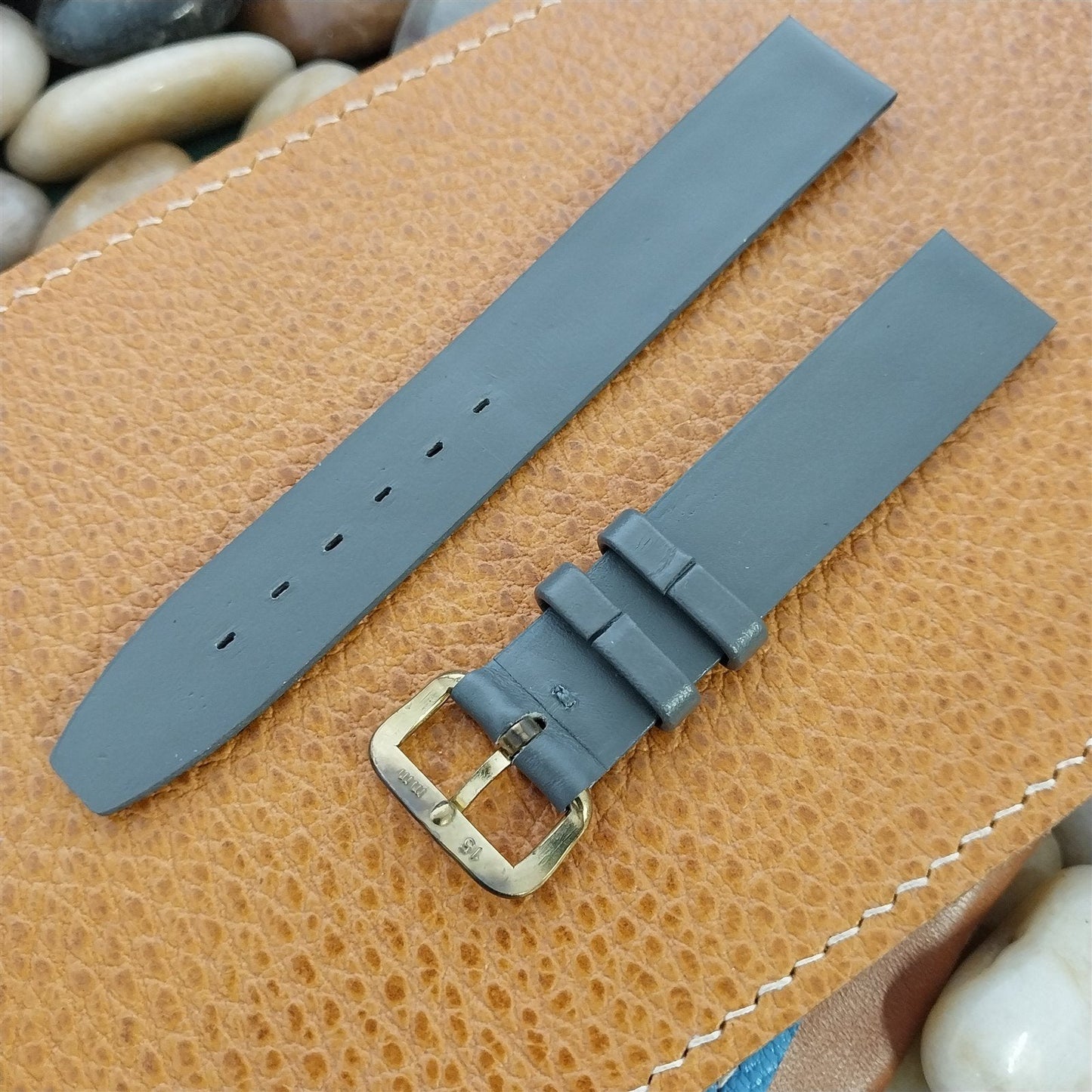 1960s 5/8" Gray Leather Classic Tapered Double-Keeper Unused Vintage Watch Band