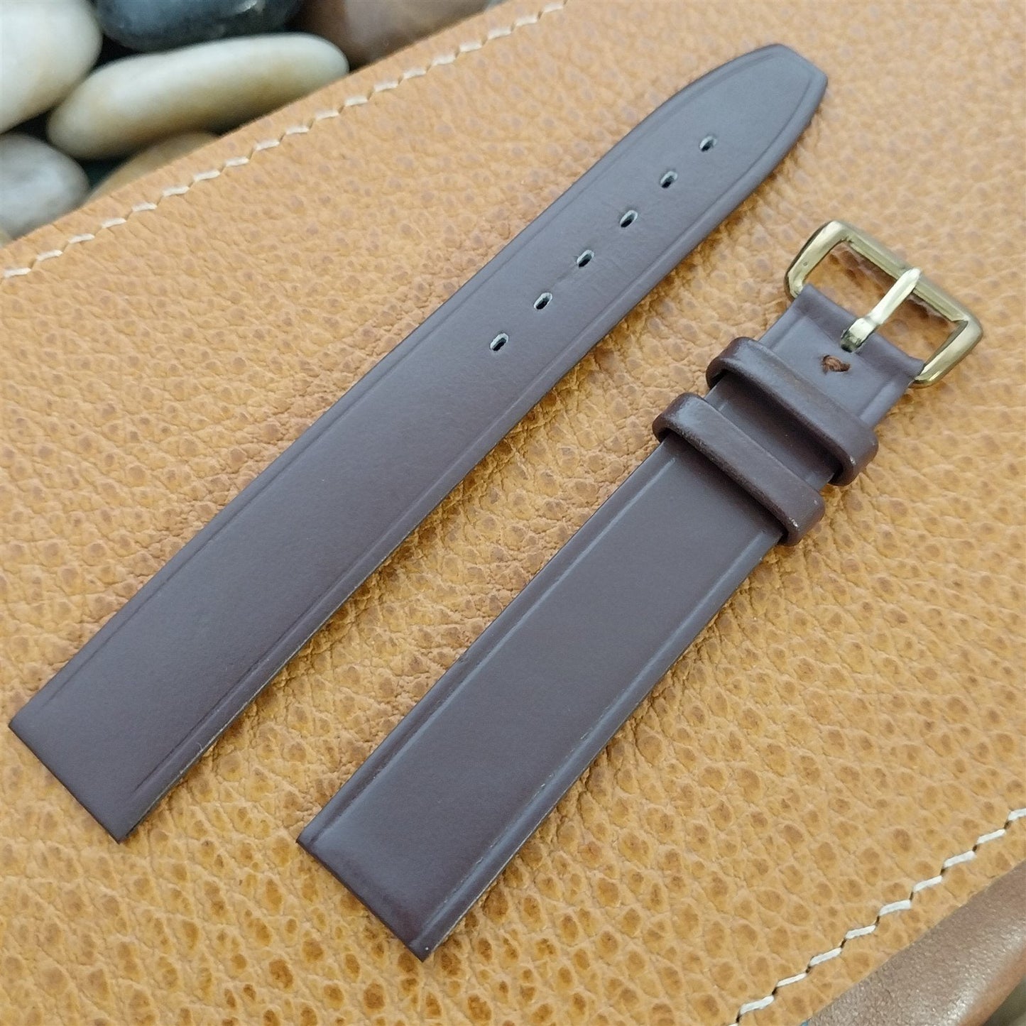 1960s 5/8" Brown Leather Classic Tapered Double-Keeper Unused Vintage Watch Band