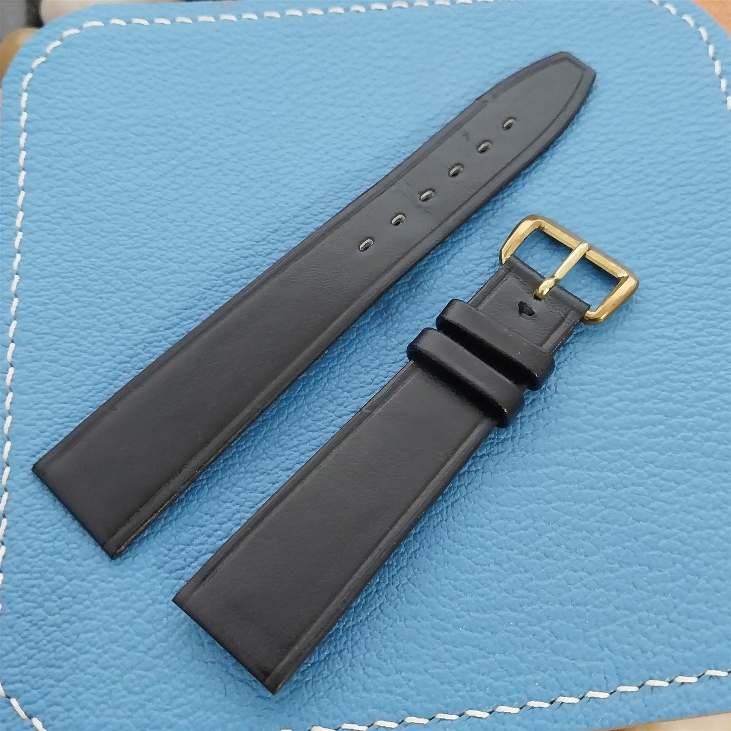 1960s 18mm Black Leather Classic Tapered Double-Keeper Unused Vintage Watch Band