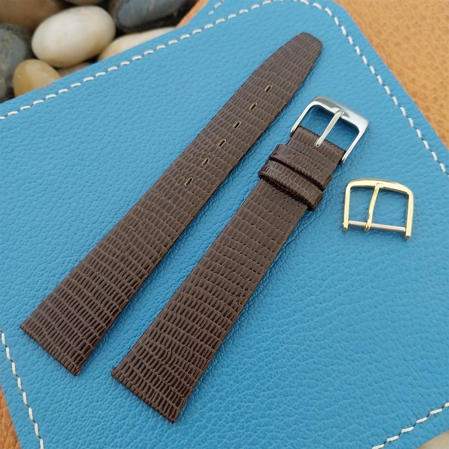 18mm Town & Country Brown Unpadded Lizard Grain Leather Tapered Unused Watch Band