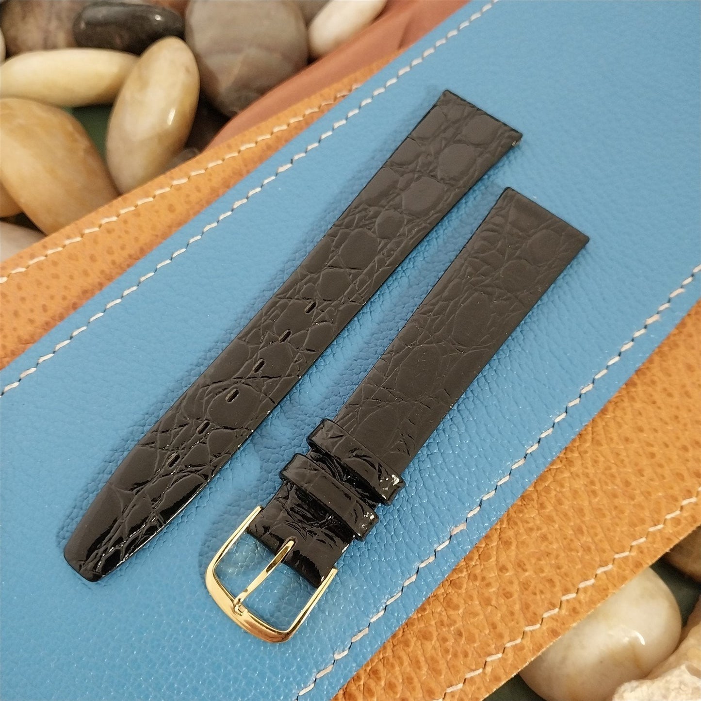 18mm Town & Country Black Unpadded Croc Grain Leather Tapered Unused Watch Band