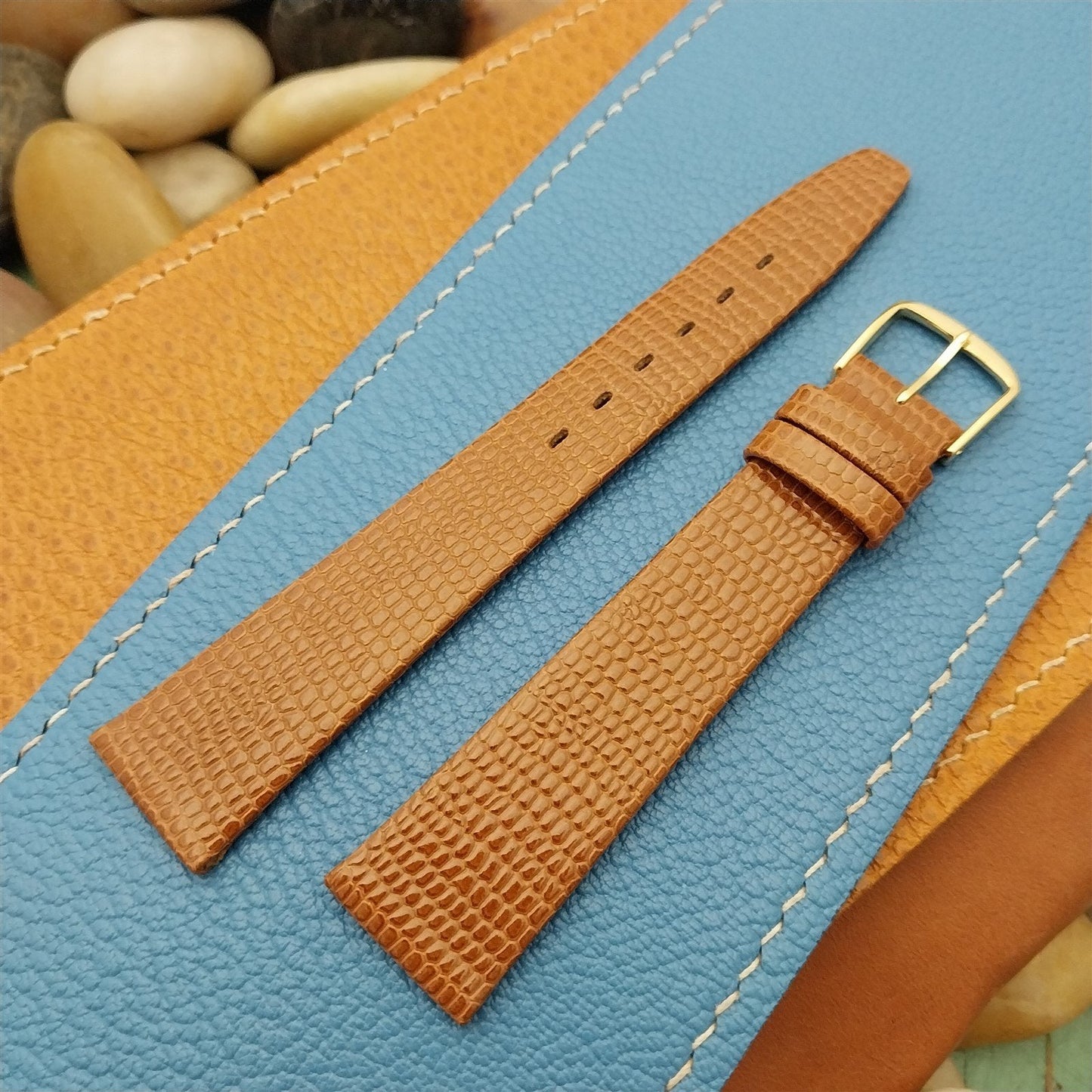 18mm Town & Country Tan Unpadded Lizard Grain Classic Tapered Unused Watch Band