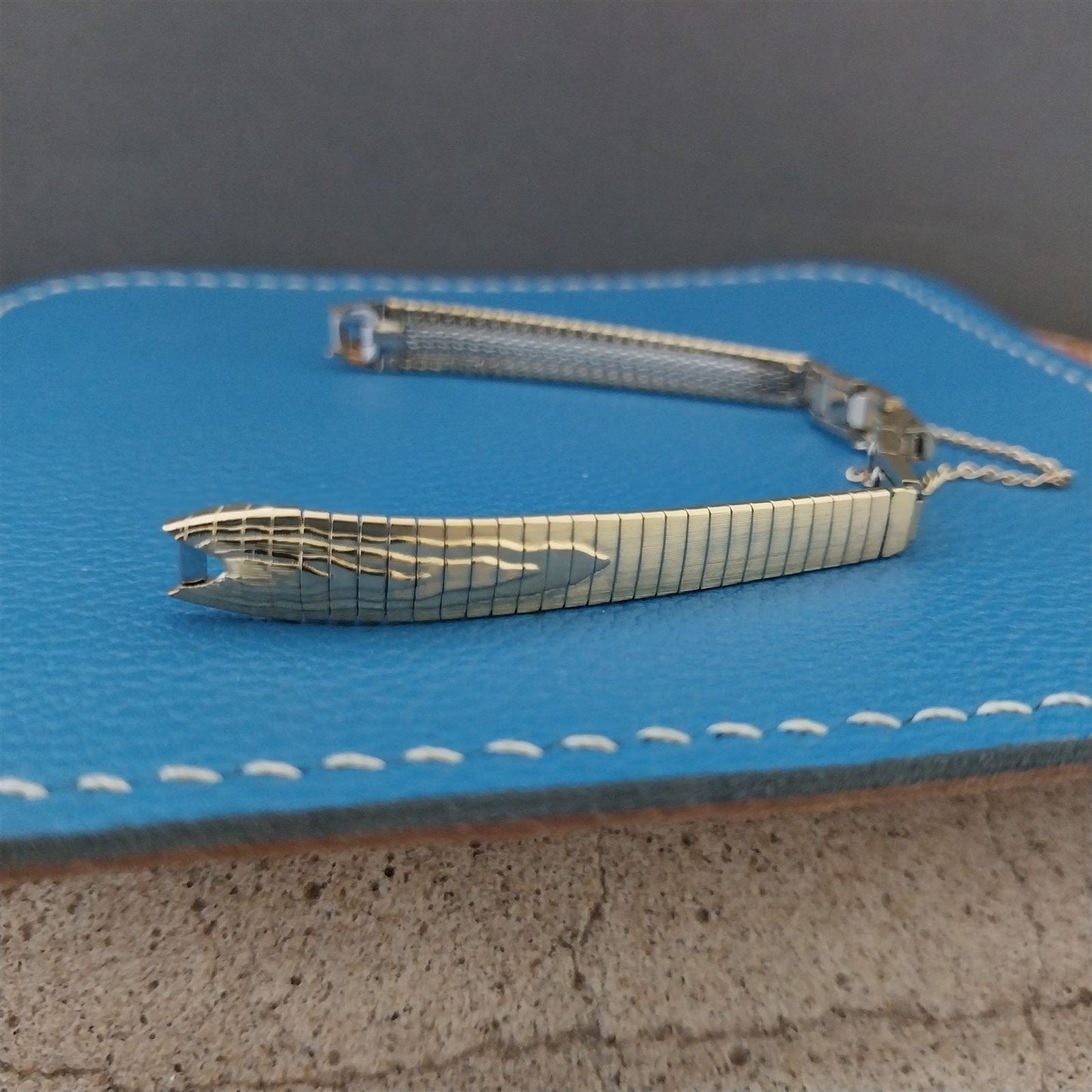 Classic Yellow Gold-Filled Ladies JB Champion Unused 1960s Vintage Watch Band