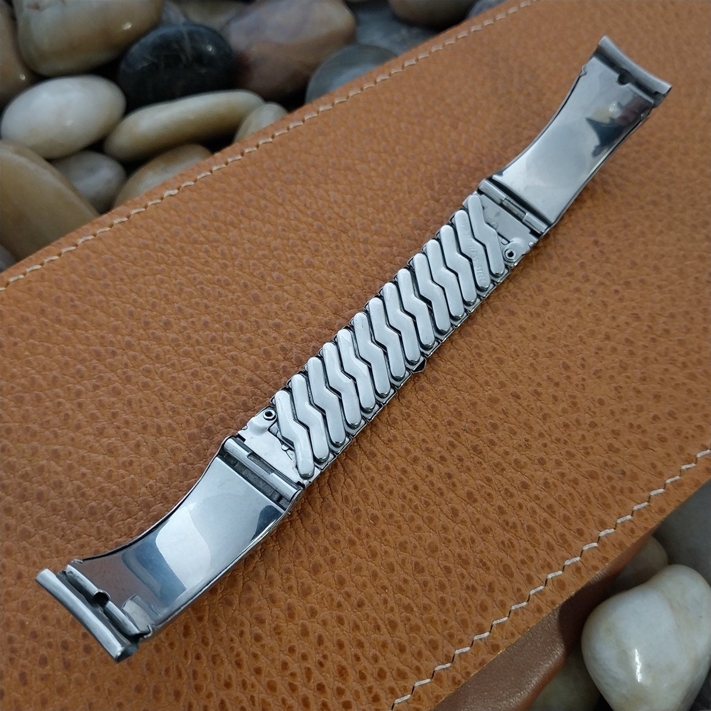 17mm Stainless Steel & Lizard Grain Leatherette Expansion Unused 1960s Watch Band