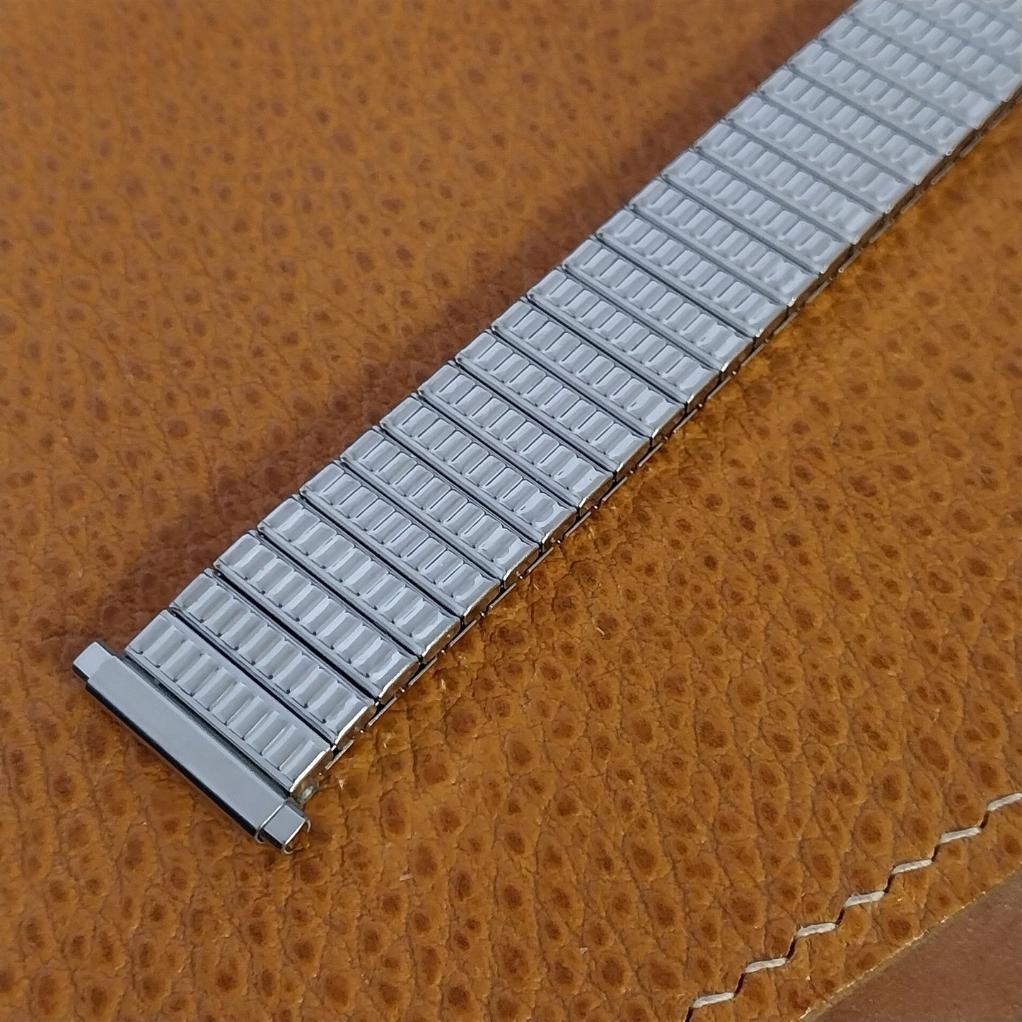 1970s nos Speidel USA Twist-On Stainless Steel 16mm 18mm 19mm Vintage Watch Band