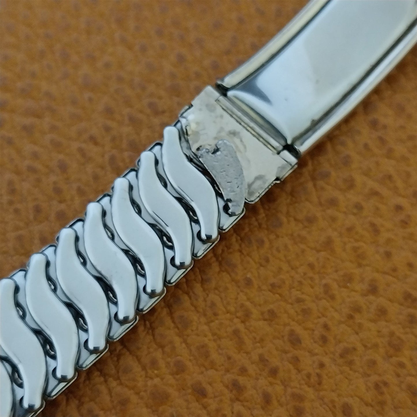 Vintage 5/8" 1940s White Gold-Filled Stonewall Classic Stretch Unused Watch Band