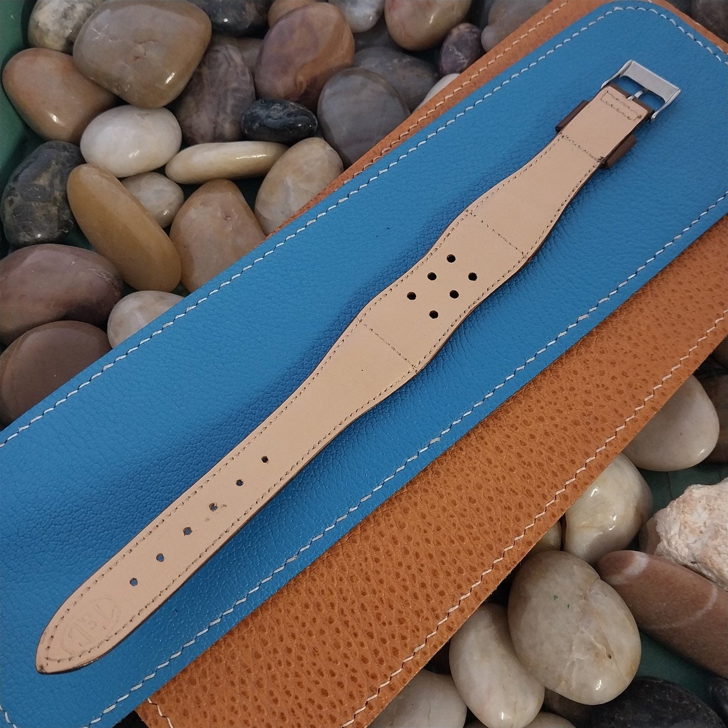 17.4mm Vintage Brown Calfskin Leather Short Classic Cuff 1950s Unused Watch Band