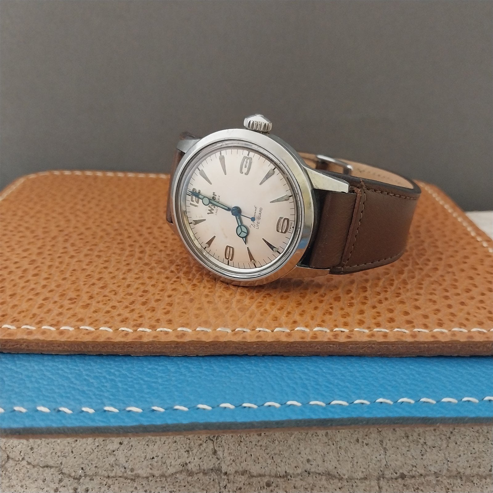 17.4mm Vintage Brown Calfskin Leather Short Classic Cuff 1950s Unused Watch Band