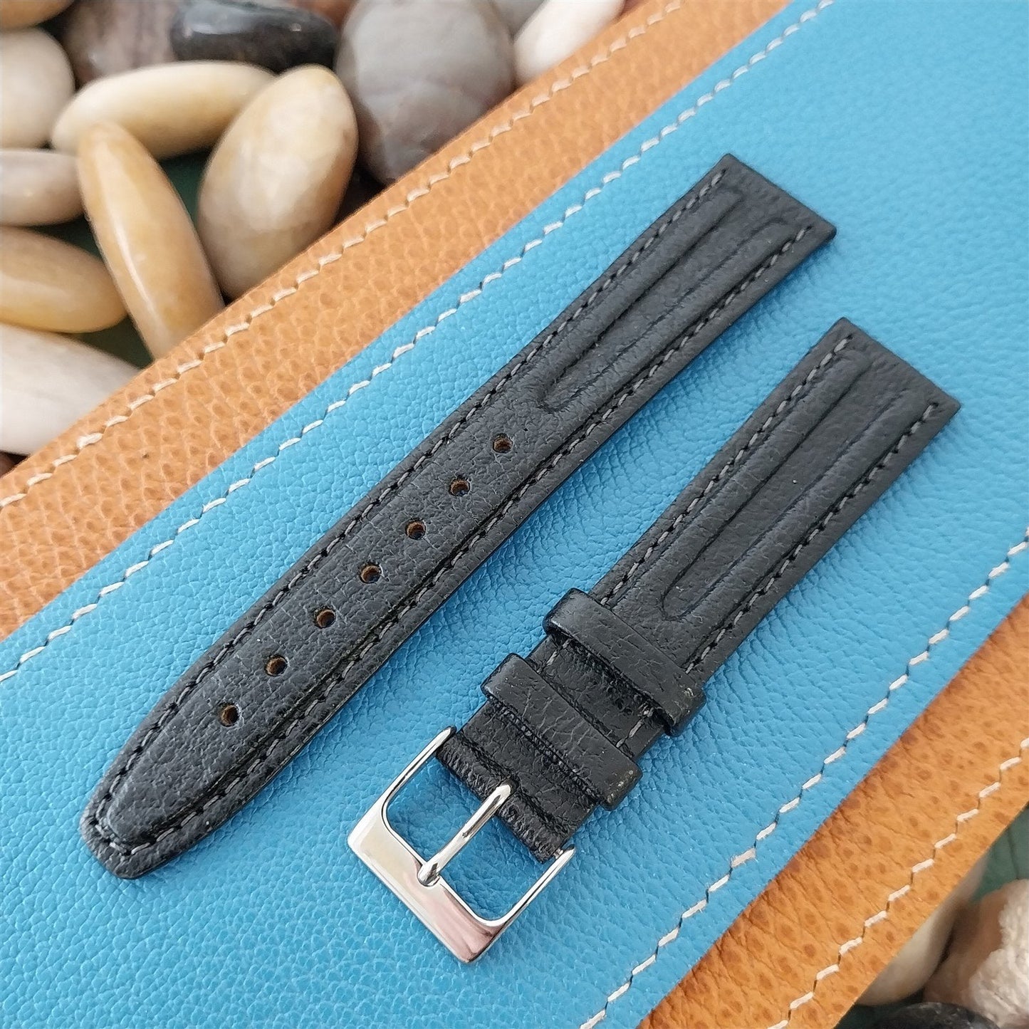 18mm Hirsch Gaucho Black Leather Ridged Tapered 18/16 Unused Vintage Watch Band