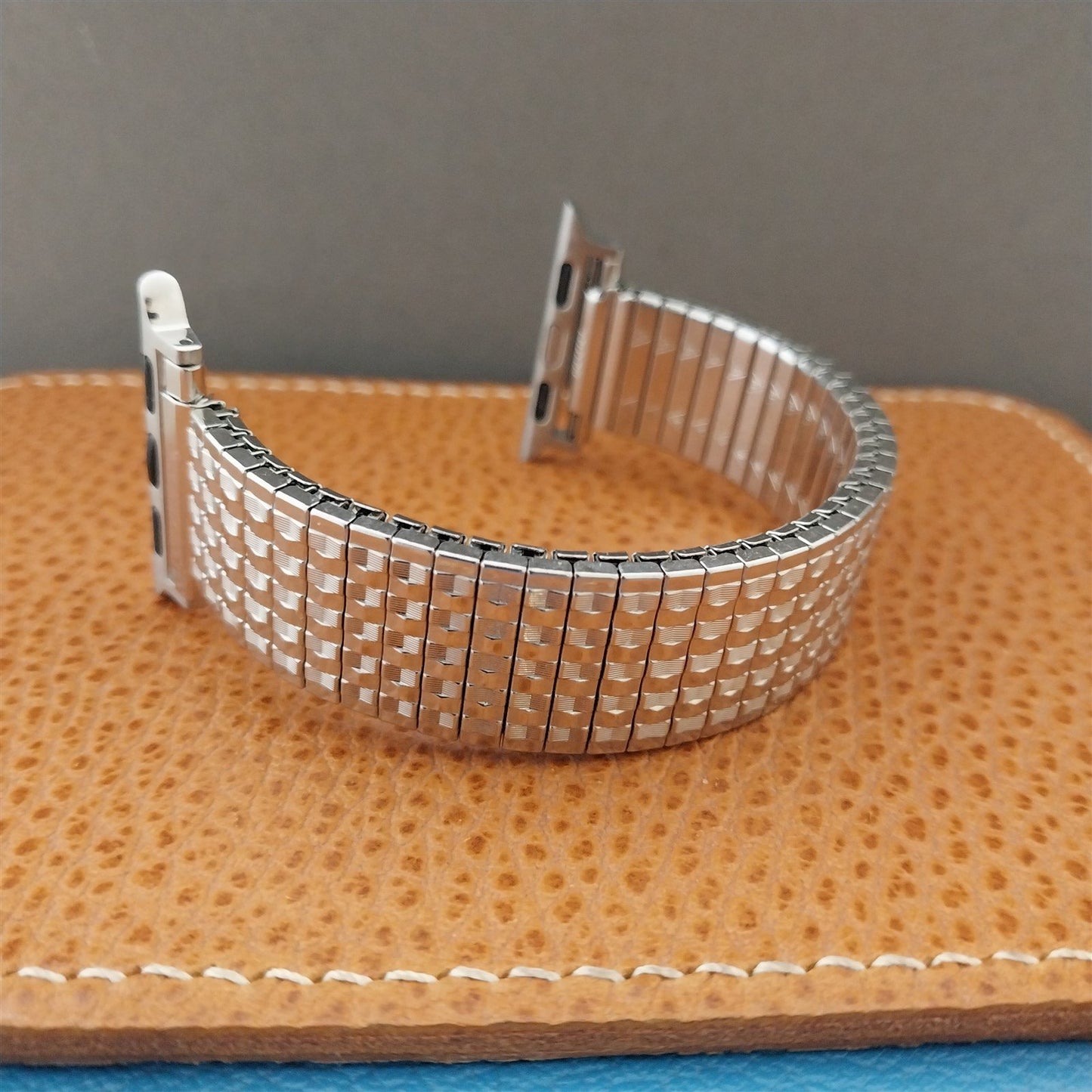 Vintage Classic JB Champion Stretch Expansion Watch Band for 38mm Apple Watch