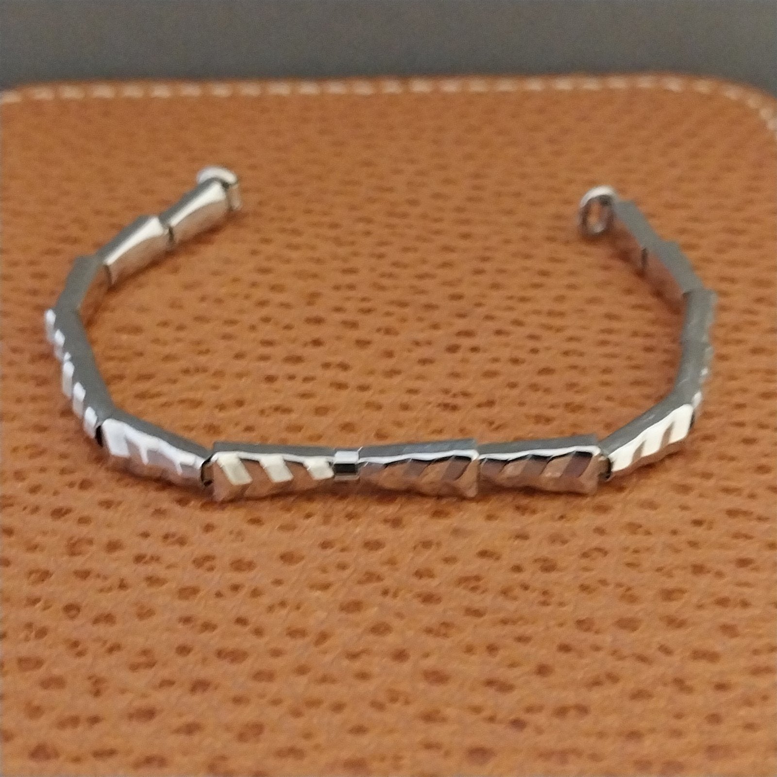 Ladies White Gold-Fill Gemex Single Lug Unused 1950s Vintage Cocktail Watch Band