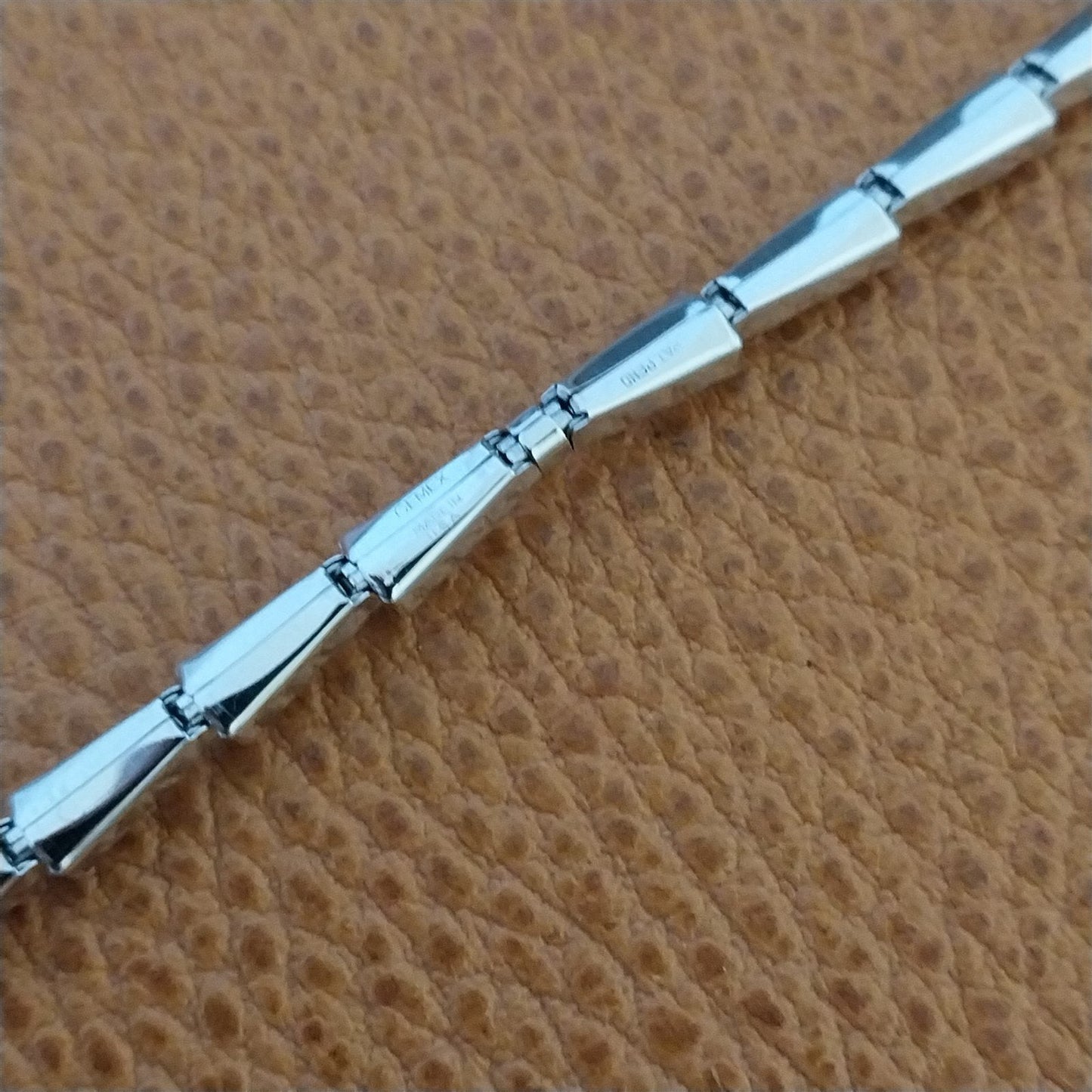 Ladies White Gold-Fill Gemex Single Lug Unused 1950s Vintage Cocktail Watch Band