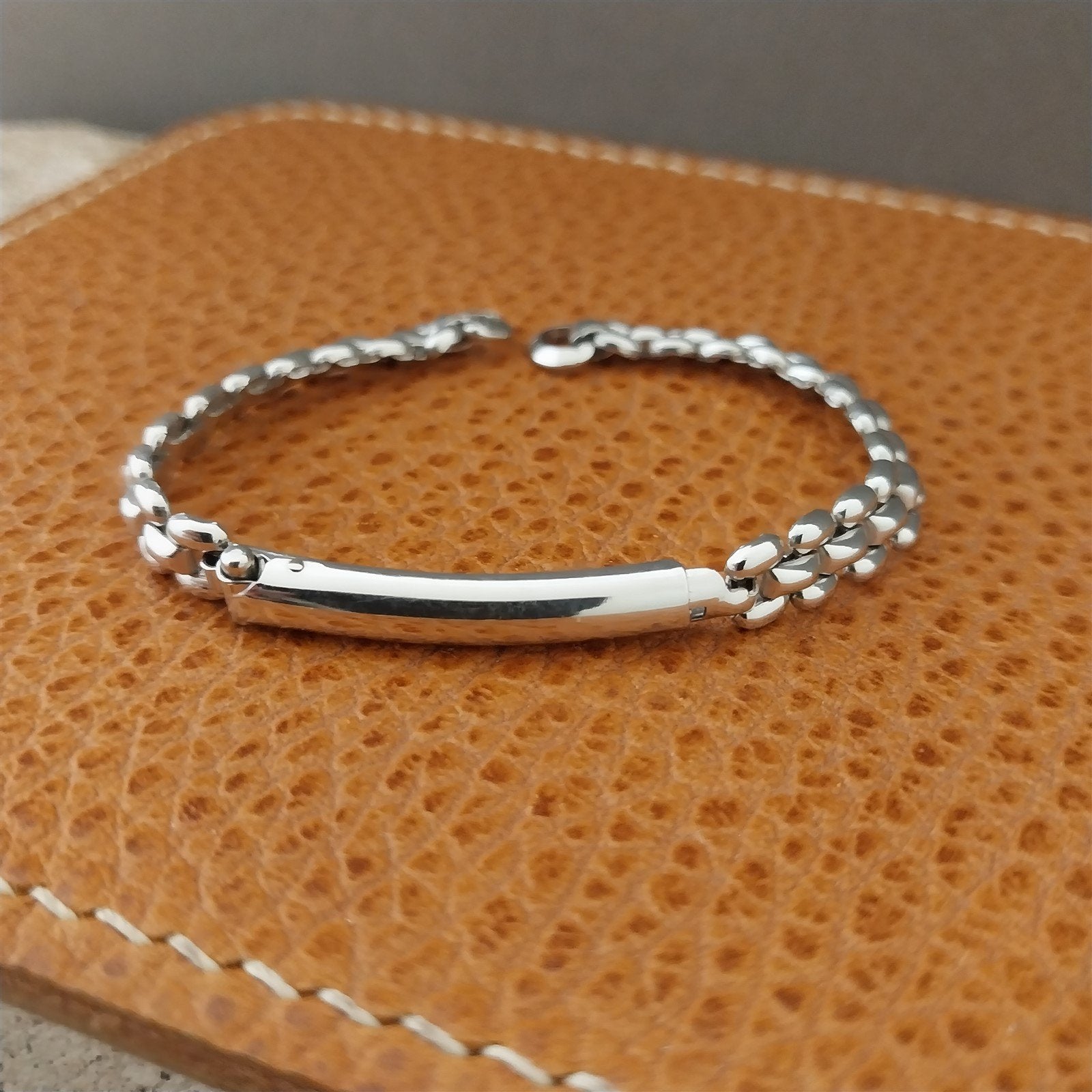 Vintage 1950s Ladies 1/2" White Gold-Filled Hadley Unused Cocktail Watch Band