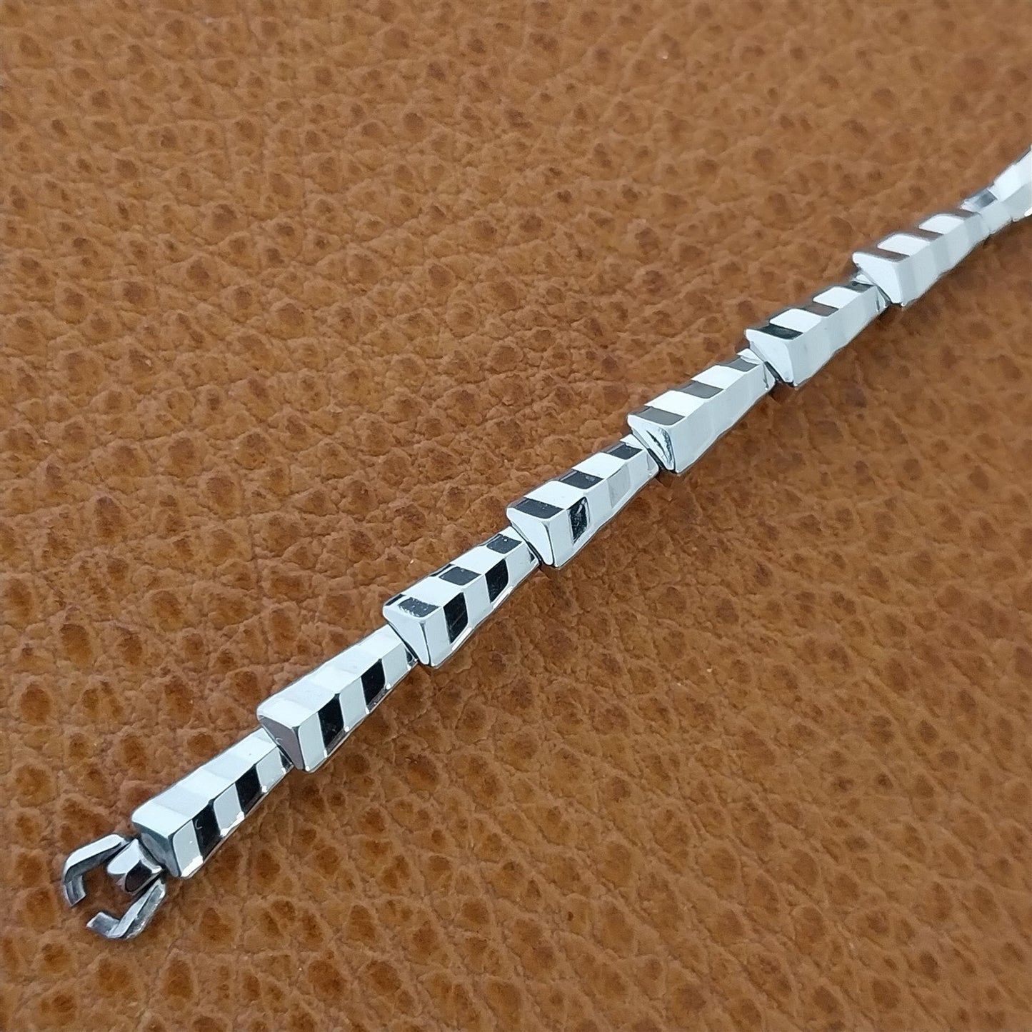 Ladies White Gold-Fill Gemex Single Lug Unused 1950s Vintage Cocktail Watch Band