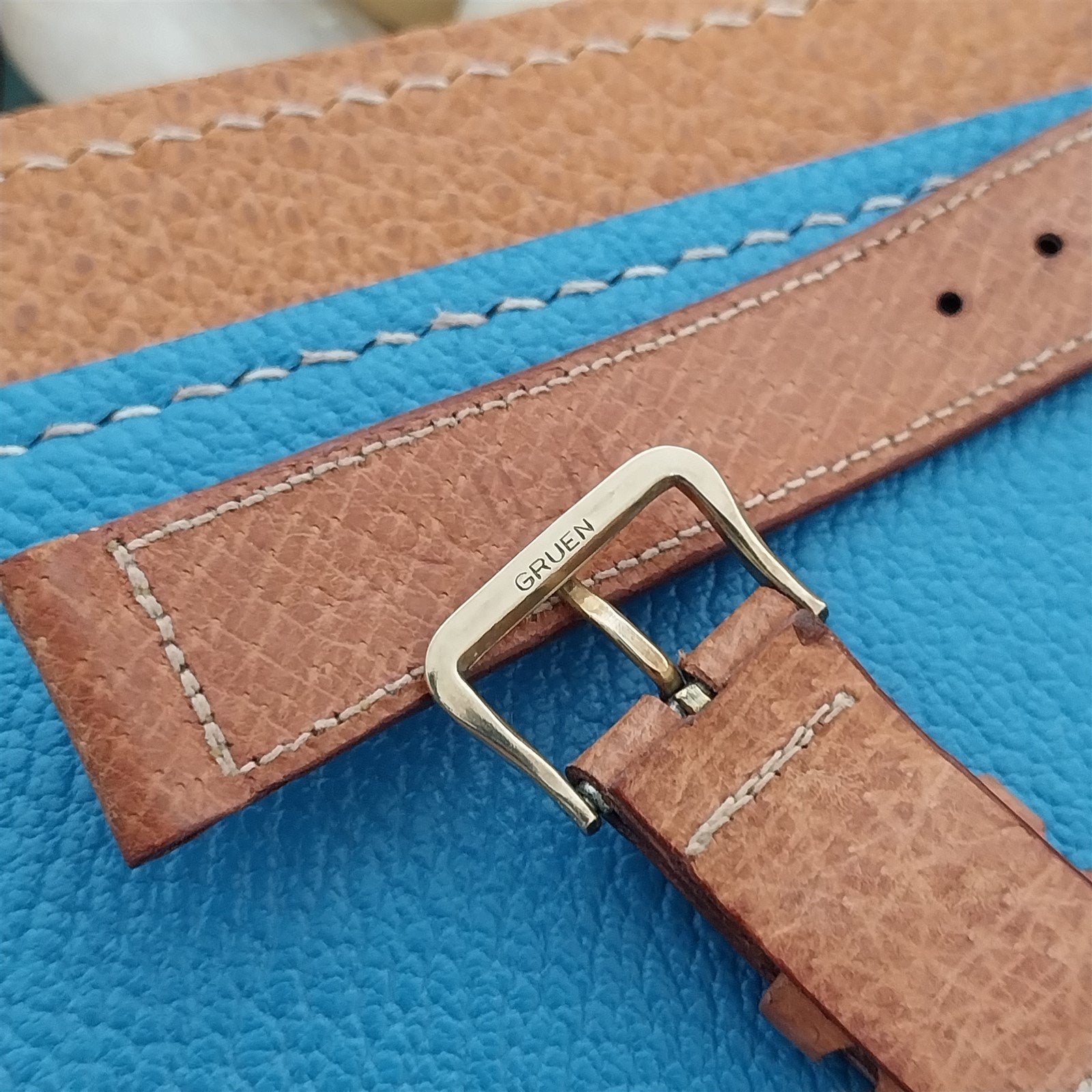 5/8" Gruen Pigskin Unused nos Vintage Watch Band & Gold-Filled Logo Buckle