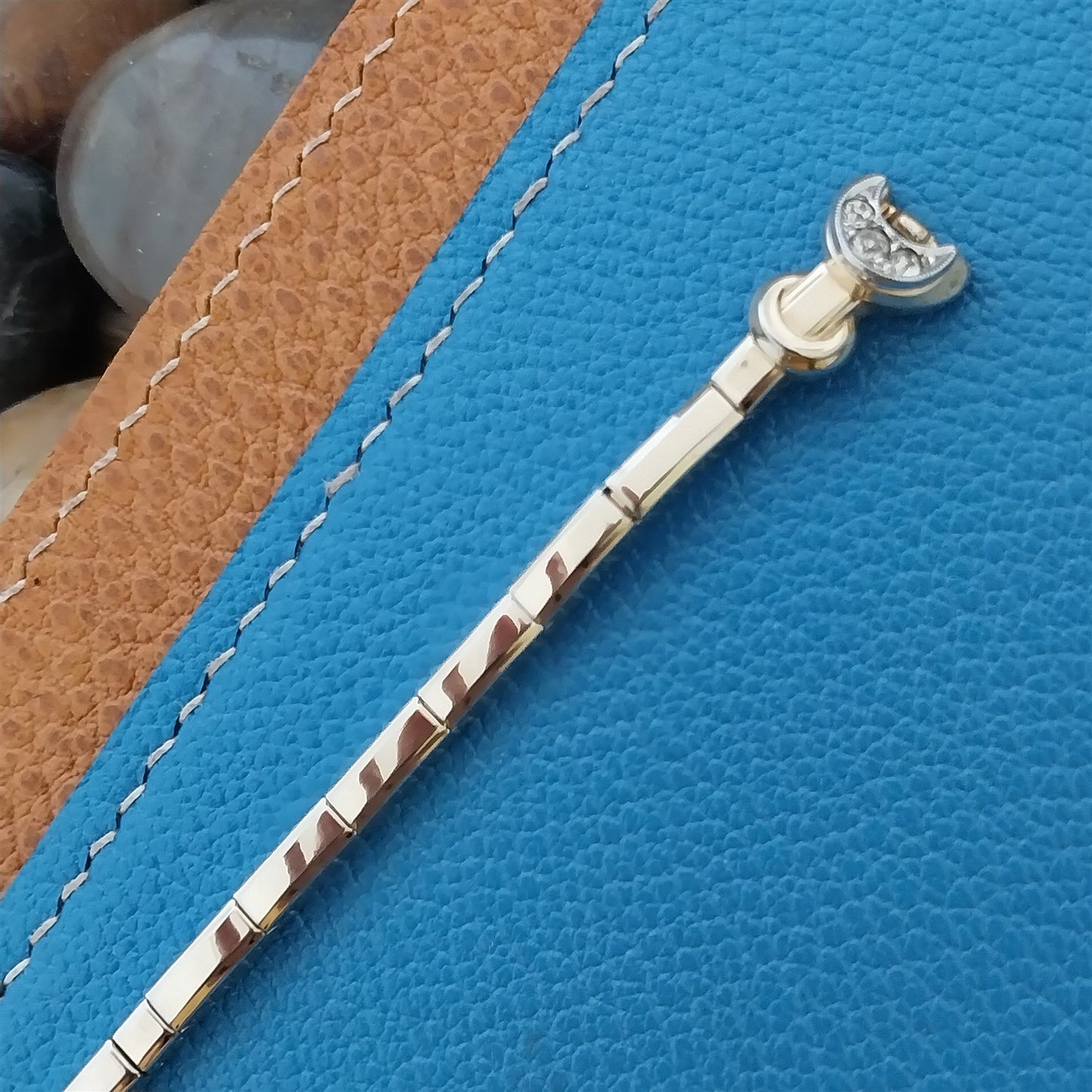 Yellow Gold-Fill & Rhinestone Ladies Single-Lug Speidel Vintage Watch Band