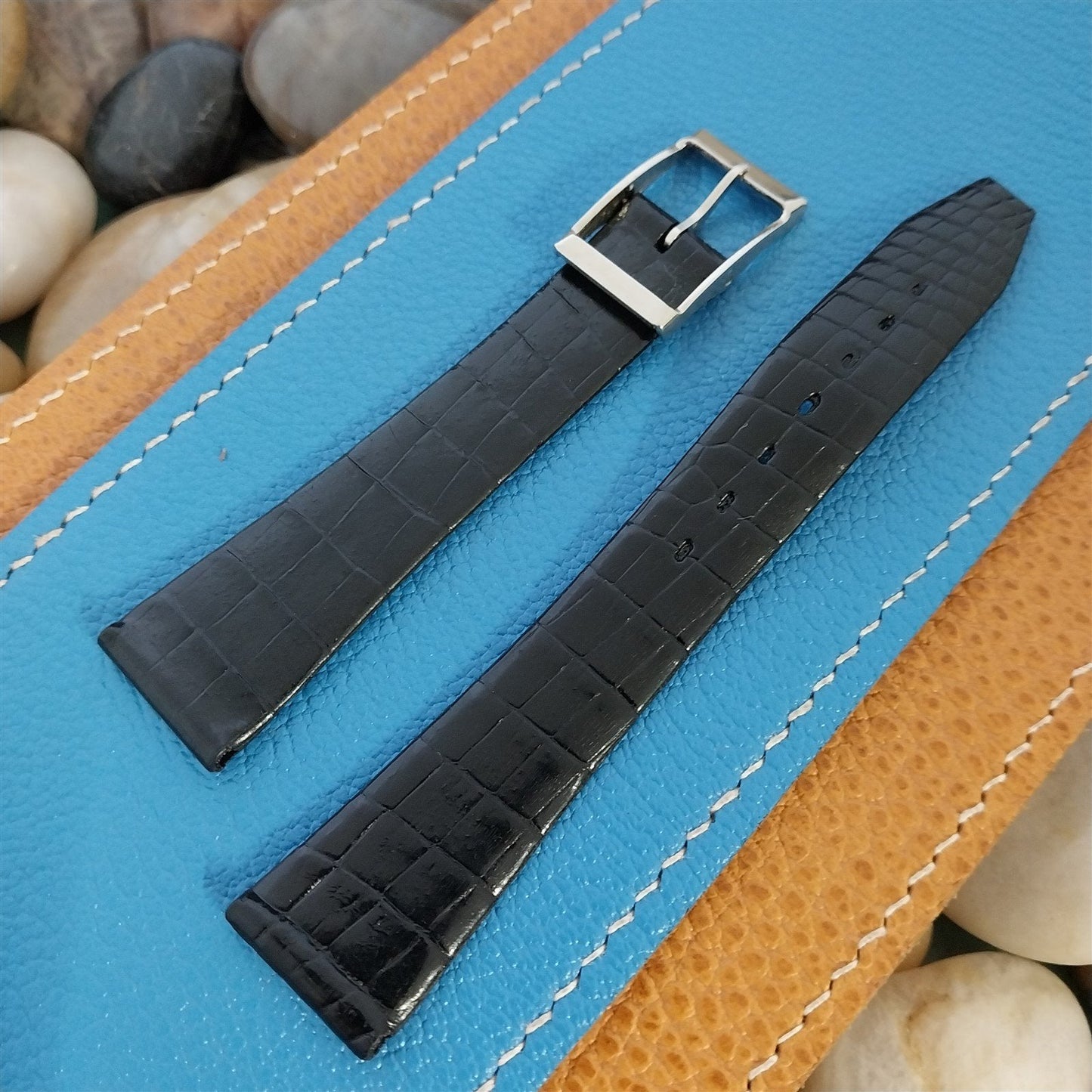 Vintage 18mm Bulova Accutron Hi-Fi Rubber Classic Tapered Unused Watch Band