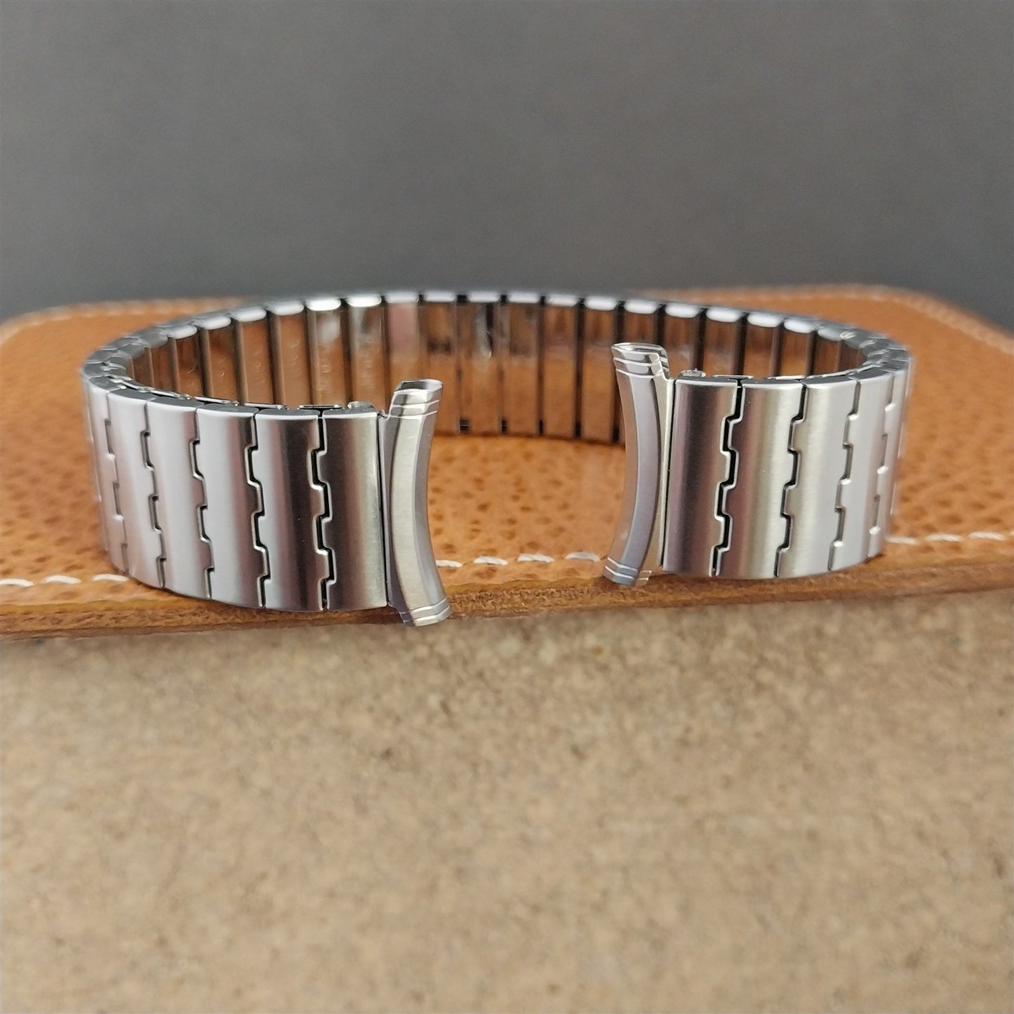 19mm 18mm 1960s Speidel Brushed Stainless Steel Long Unused Vintage Watch Band