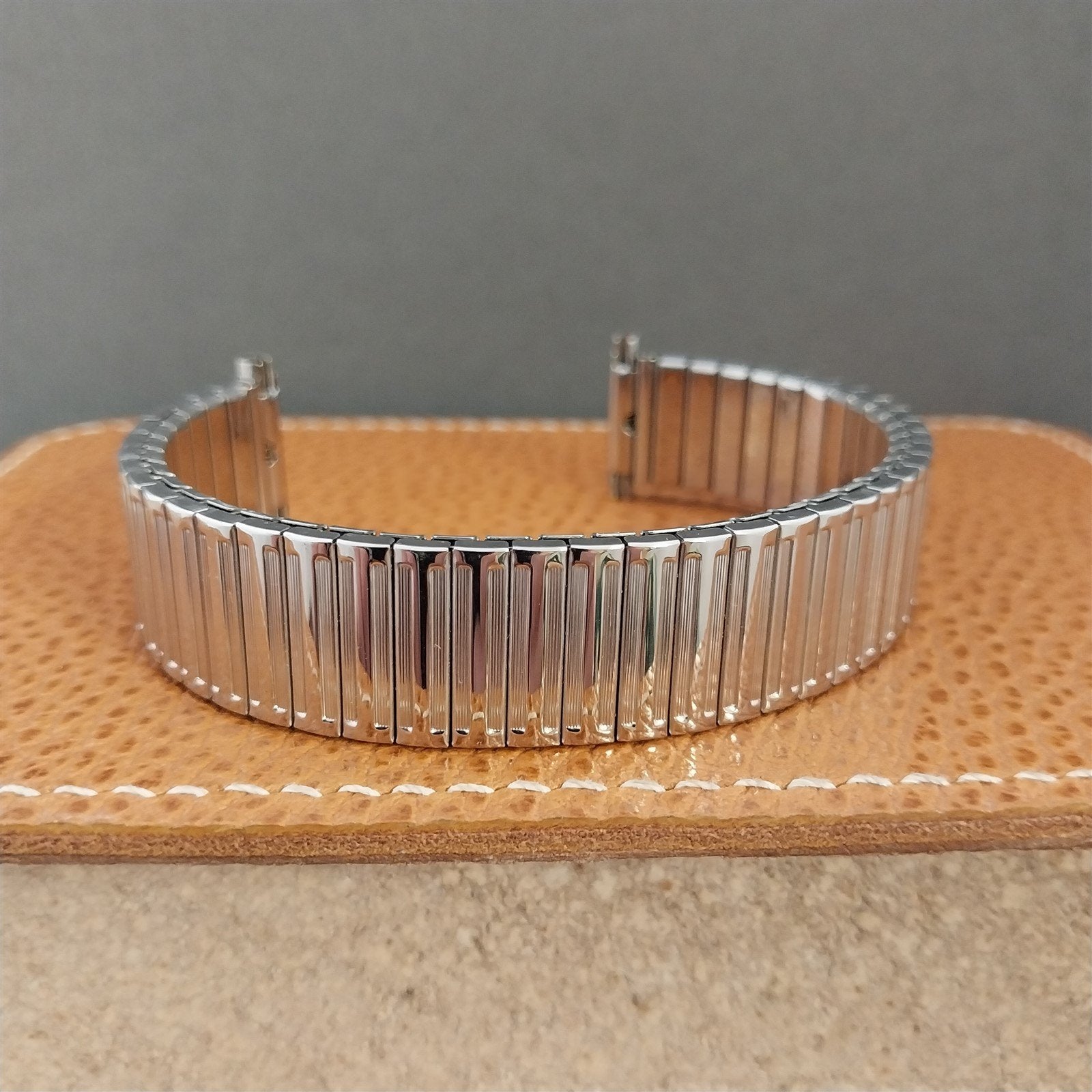 19mm 18mm 16mm Speidel Stainless Steel 1970s Expansion nos Vintage Watch Band