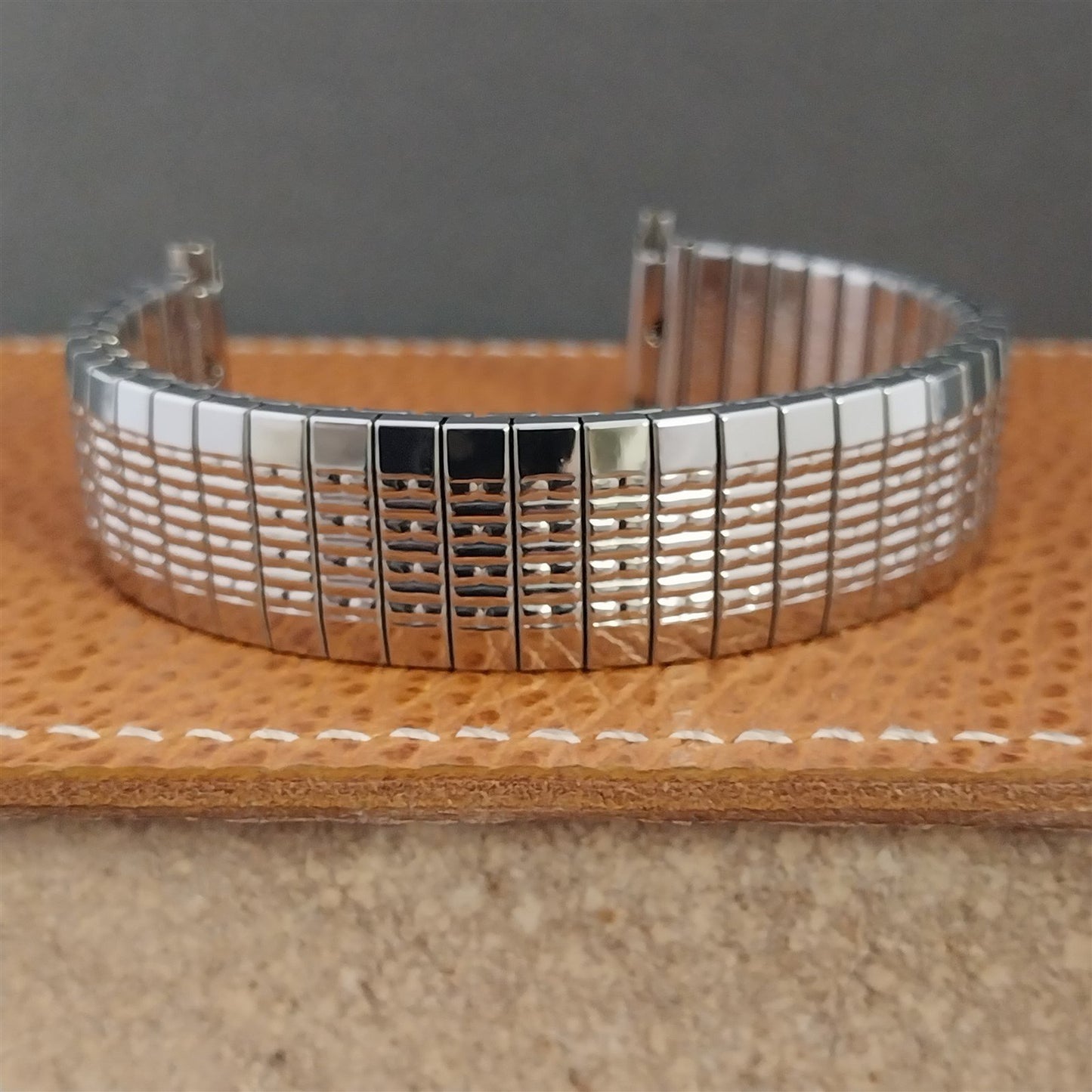 16mm 18mm 19mm Speidel Brasilia Beads of Rice Stainless 1970s Unused Watch Band