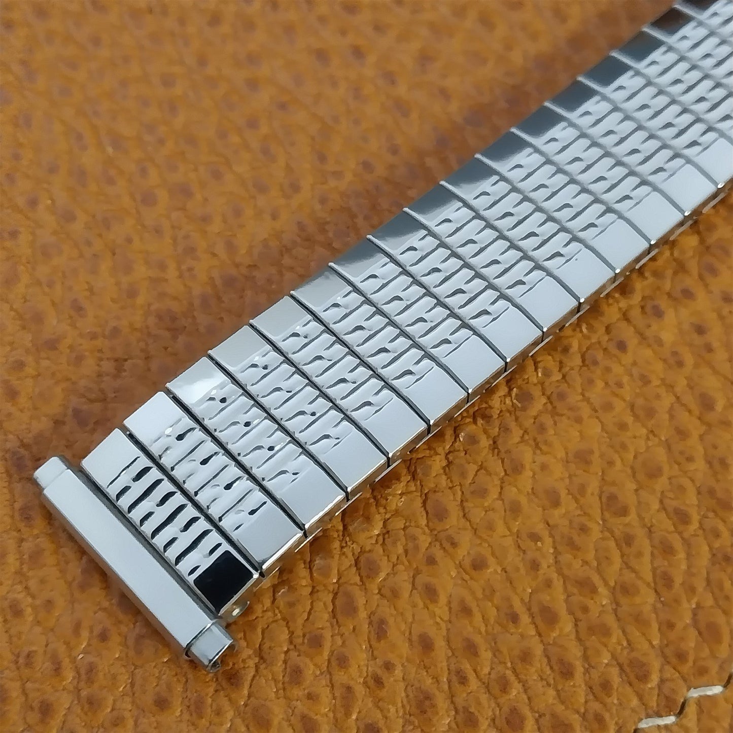 16mm 18mm 19mm Speidel Brasilia Beads of Rice Stainless 1970s Unused Watch Band