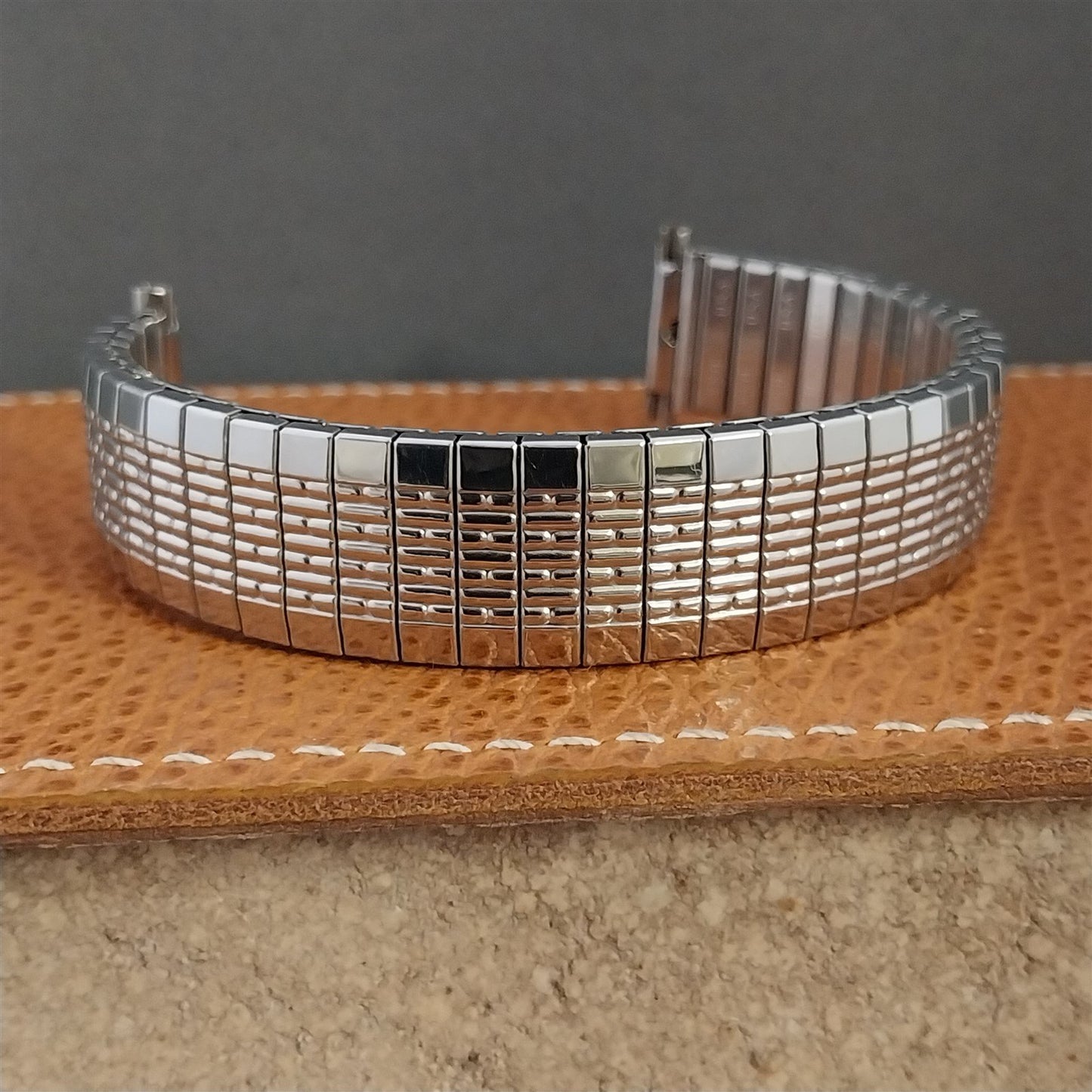 17mm 18mm 19mm Speidel Brasilia Long Rice Beads Stainless 70s Unused Watch Band