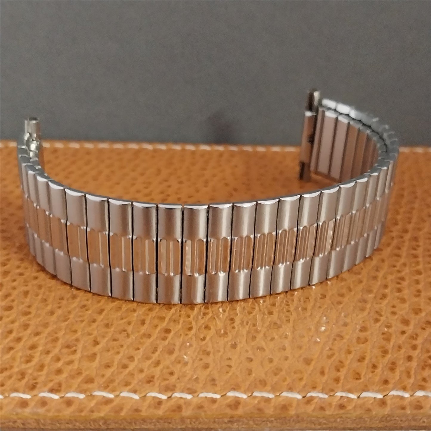 1970s Wide Stainless Steel 22mm 20mm 19mm Speidel Unused Vintage Watch Band