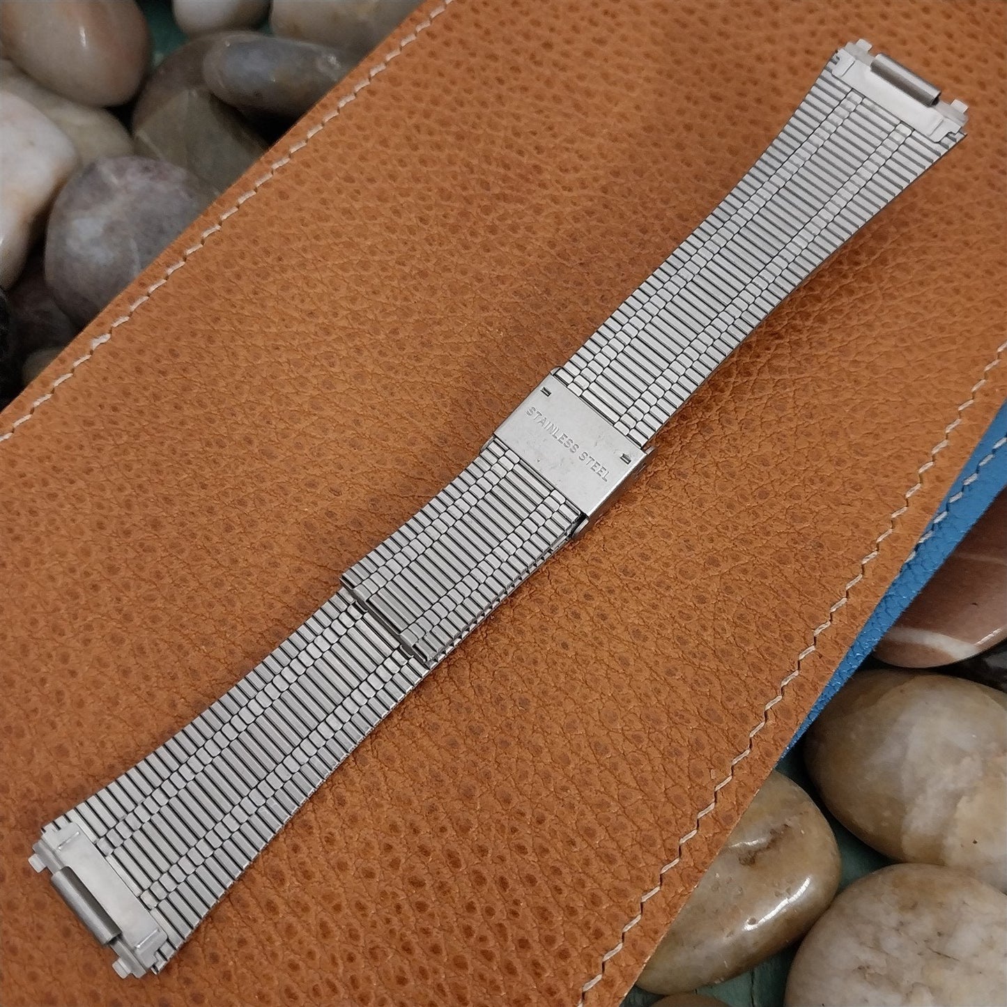 20mm Stainless Steel LED LCD Integrated Lug nos Unused Vintage Watch Band