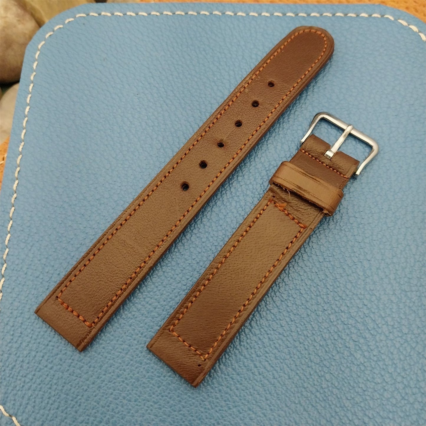 Vintage Elgin Saddle Leather Unused 5/8" Watch Band & Silver-Tone Logo Buckle