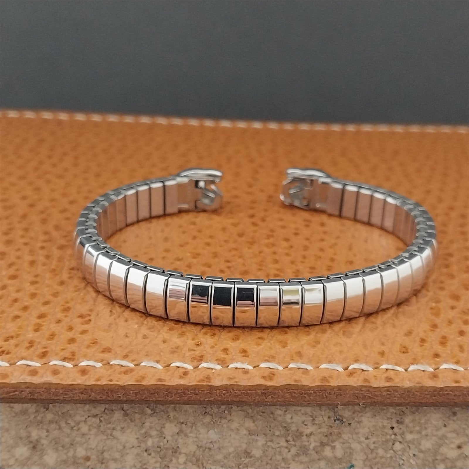 White Gold-Fill Rhinestone & Blue Enamel Ladies Kreisler 60s Vintage Watch Band