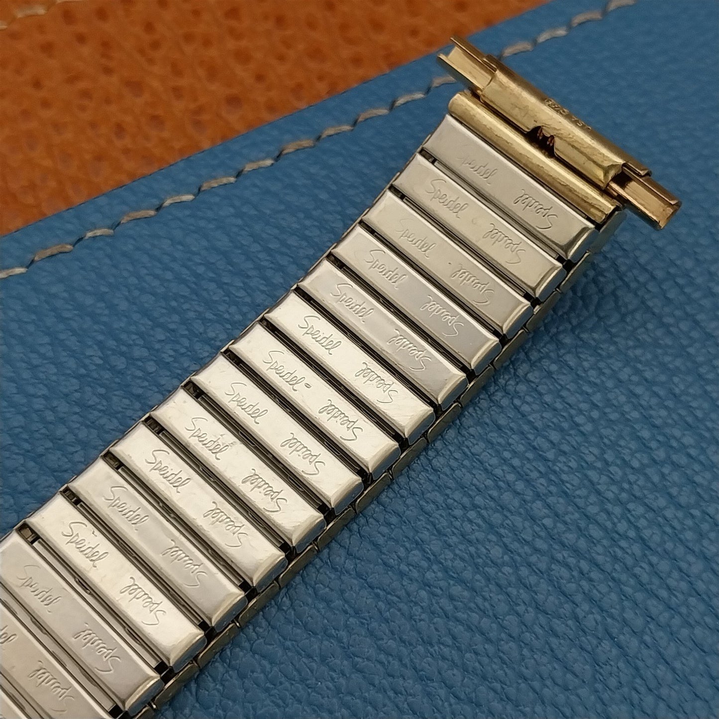 20mm 18mm Speidel Radial Yellow Gold-Tone Wide nos Long 1970s Vintage Watch Band