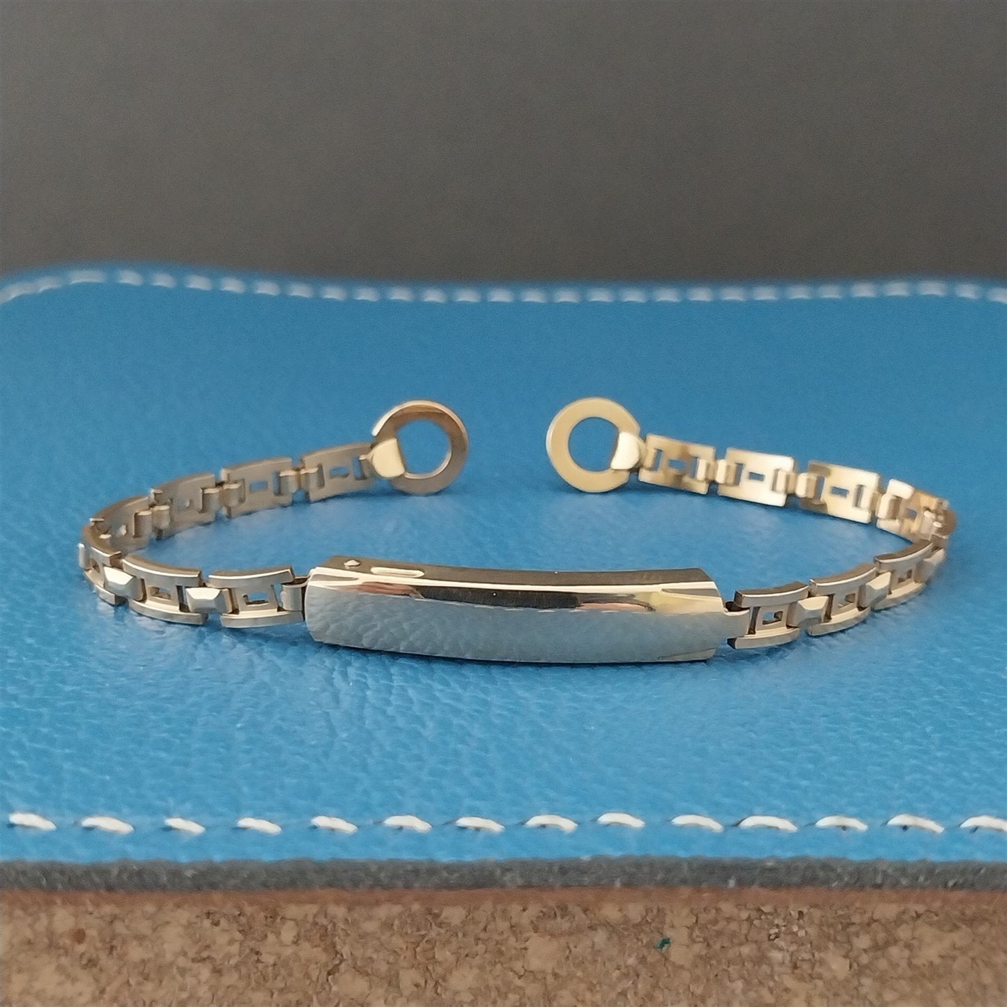 Vintage Ladies 12K Yellow Gold-Filled Kestenmade 1940s Cocktail Watch Bracelet