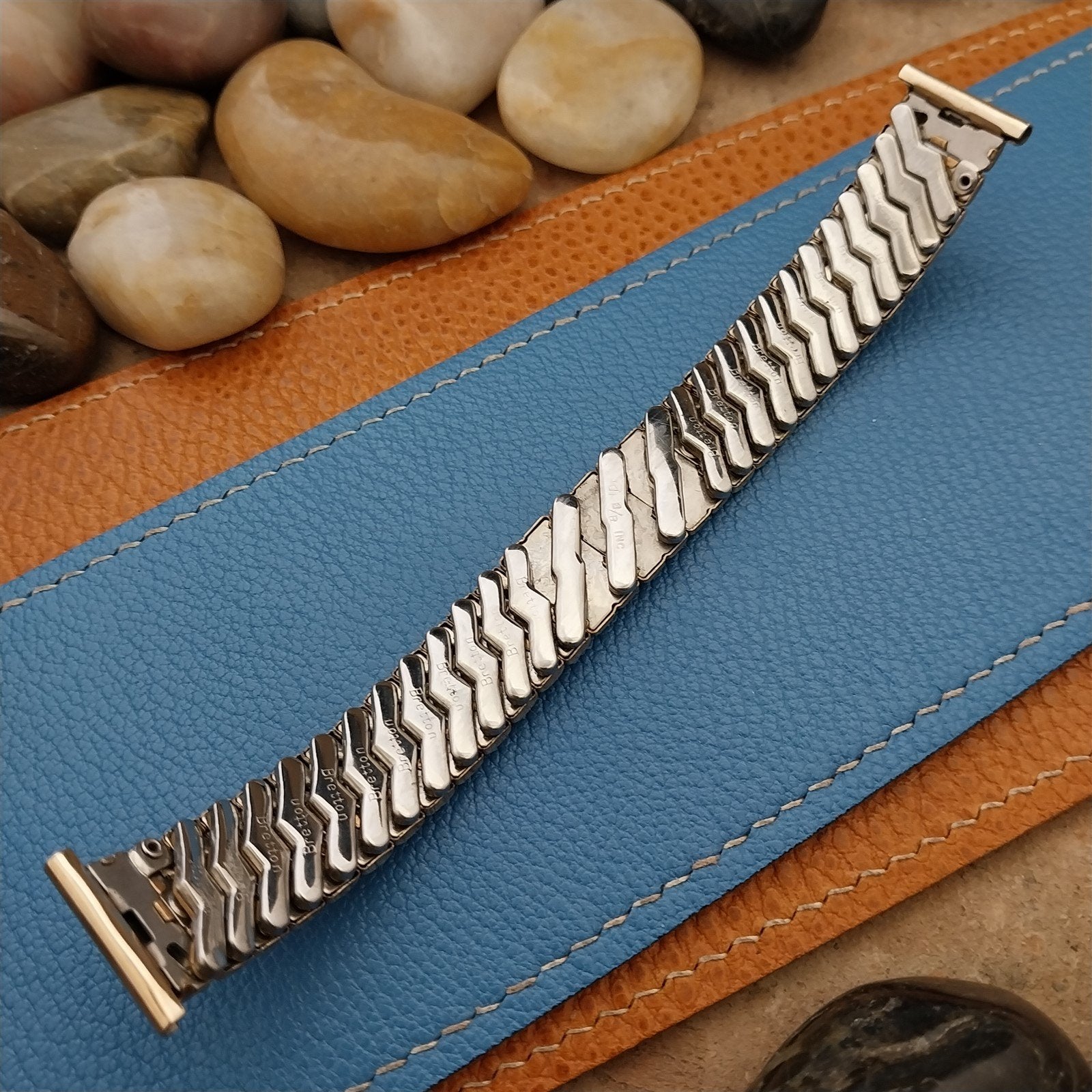 1940s Vintage 19mm 18mm 16mm Bretton Gold-Fill Engravable Classic NOS Watch Band