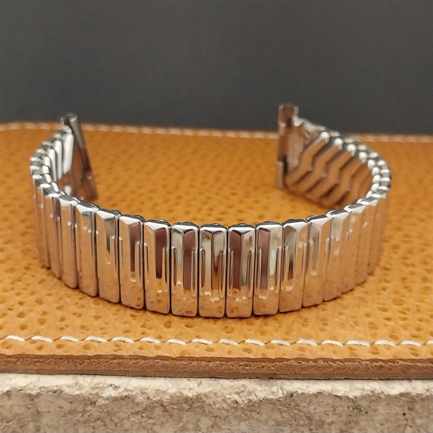 1950s Vintage 19mm 18mm 17mm Crown Stainless Steel Stretch NOS Unused Watch Band