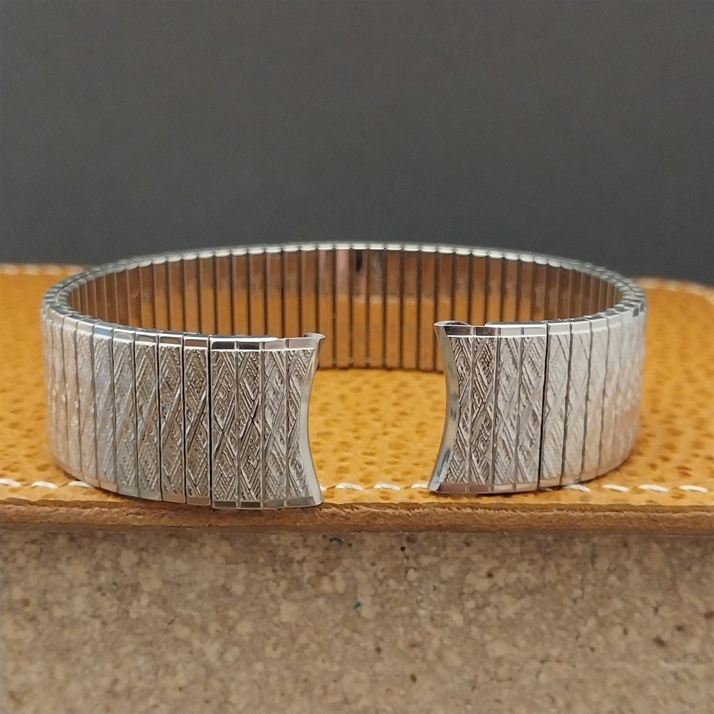 Vintage 17.2mm Long Stainless Steel Speidel Thinline Unused nos 1970s Watch Band