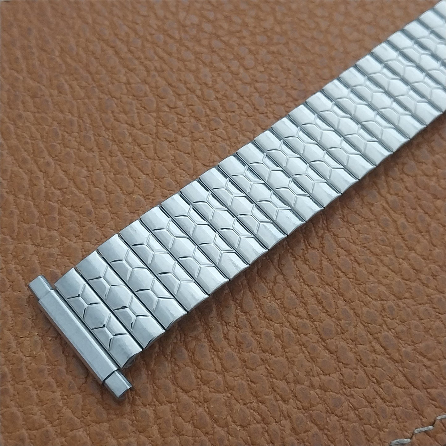 1970s Speidel USA Long Wide Stainless Steel Twistoflex Unused Vintage Watch Band