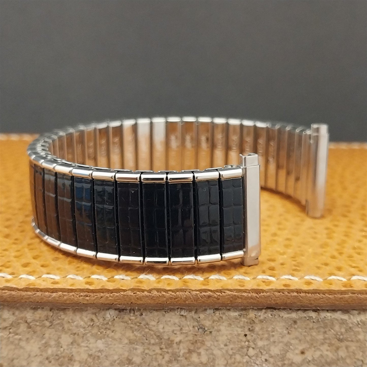 19mm 18mm Classic Speidel Black & Stainless Steel Romunda Vintage Watch Band