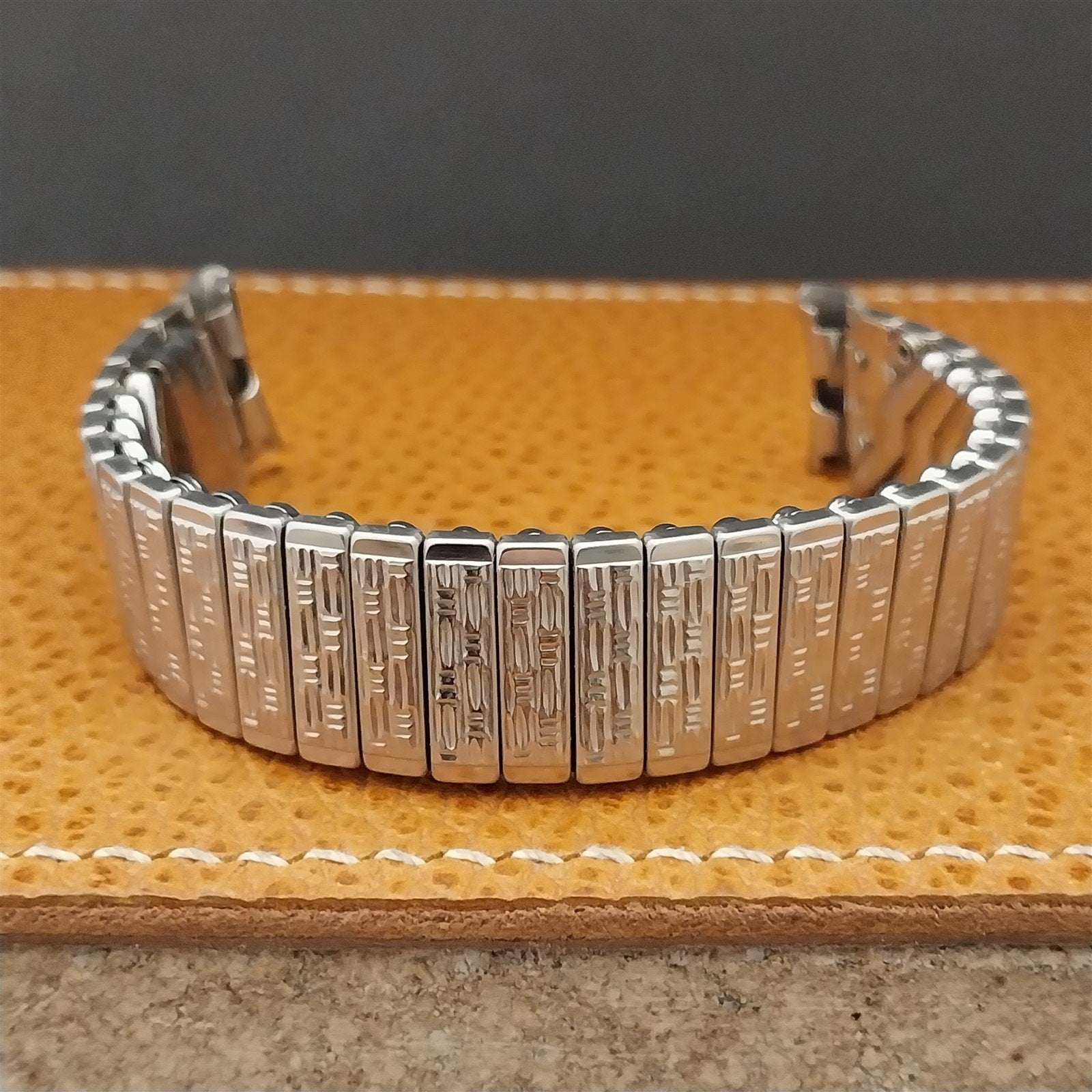 Vintage 5/8" Stainless Steel Stretch Kreisler Unused 1960s Classic Watch Band