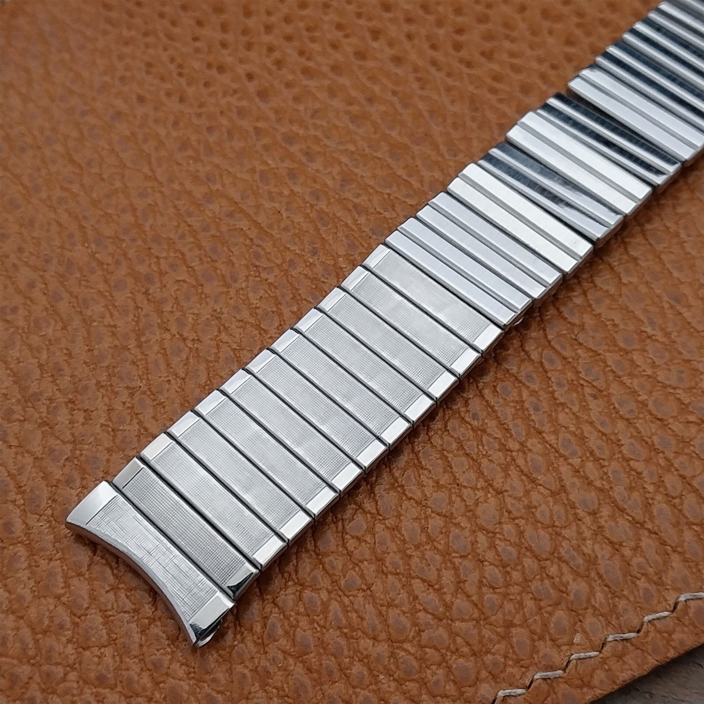 Vintage 17.2mm 1950s Kestenmade USA nos Classic Stainless Steel Watch Band